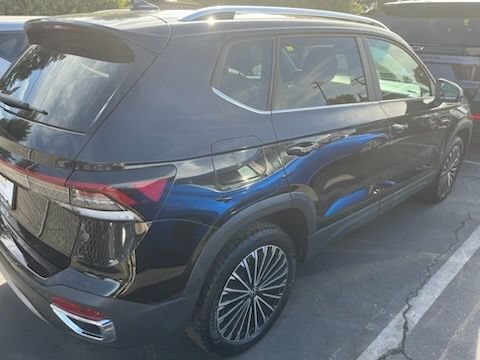 Thumbnail: 2026 Volkswagen Taos - 3