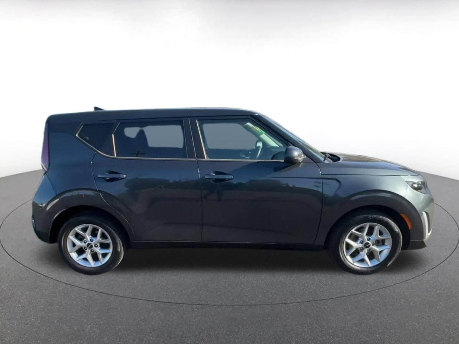 Thumbnail: 2025 Kia Soul - 15