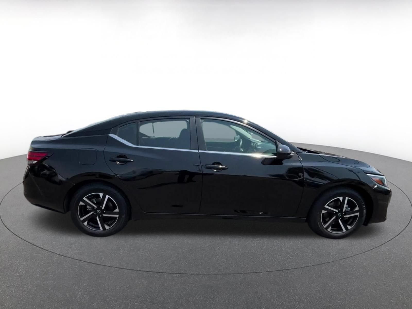 Thumbnail: 2025 Nissan Sentra - 15