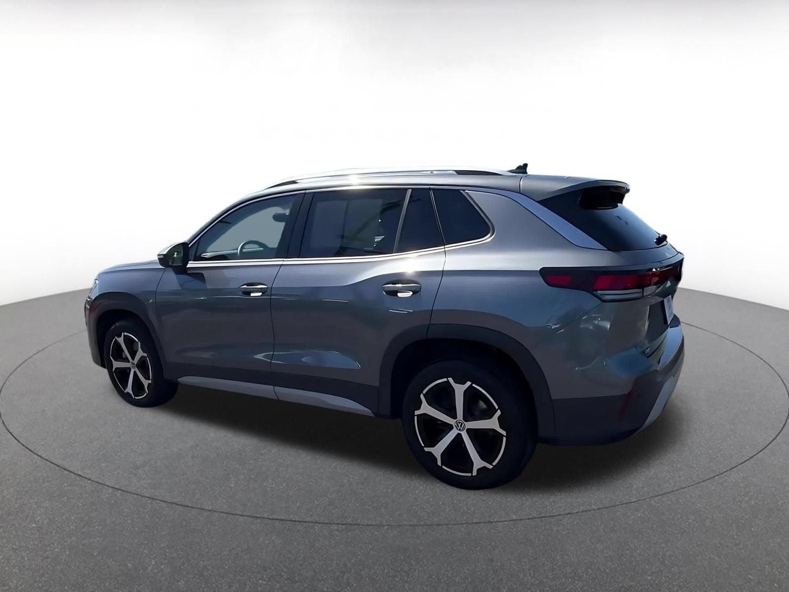 Thumbnail: 2026 Volkswagen Tiguan - 9