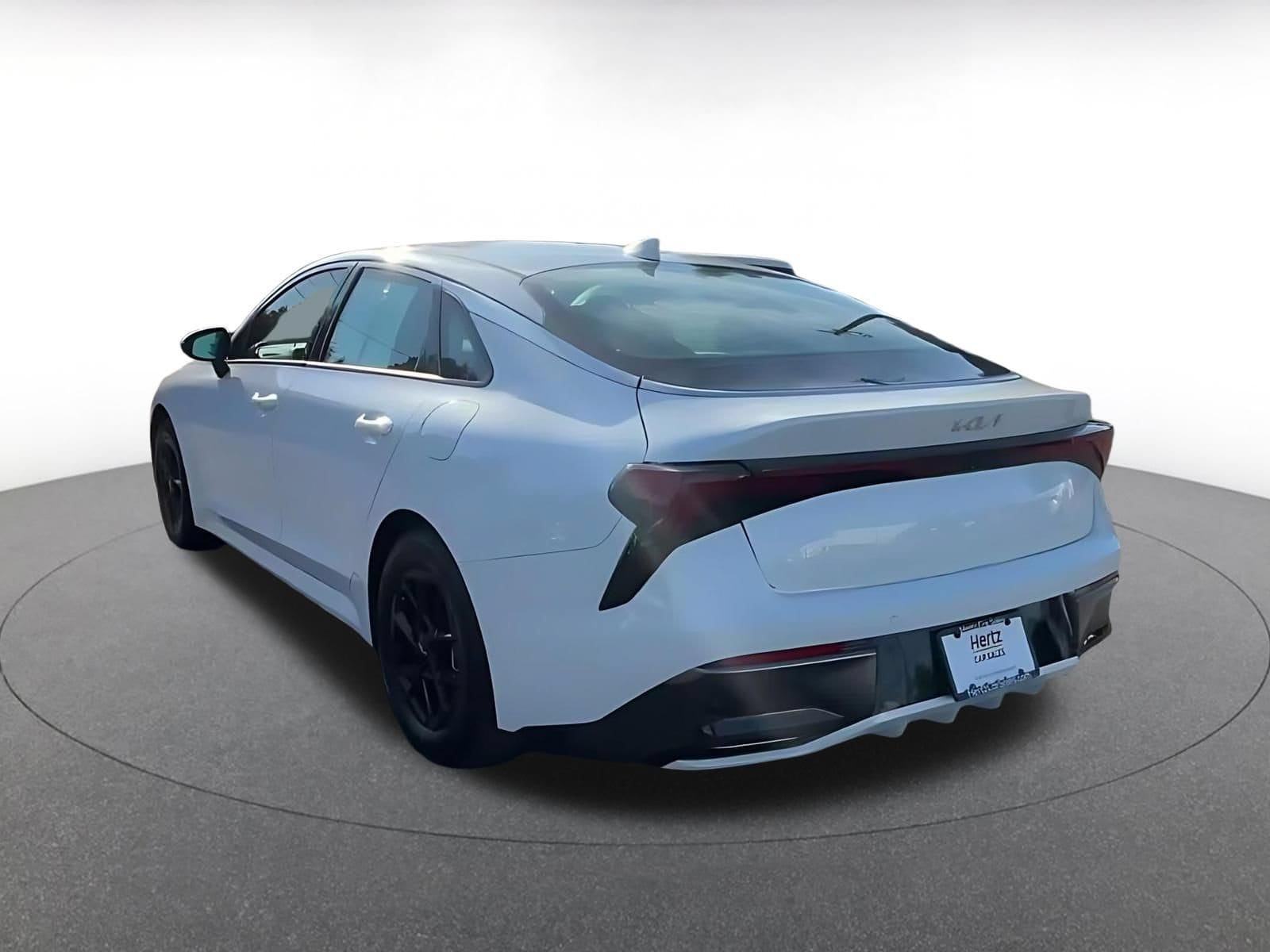 Thumbnail: 2025 Kia K5 - 10