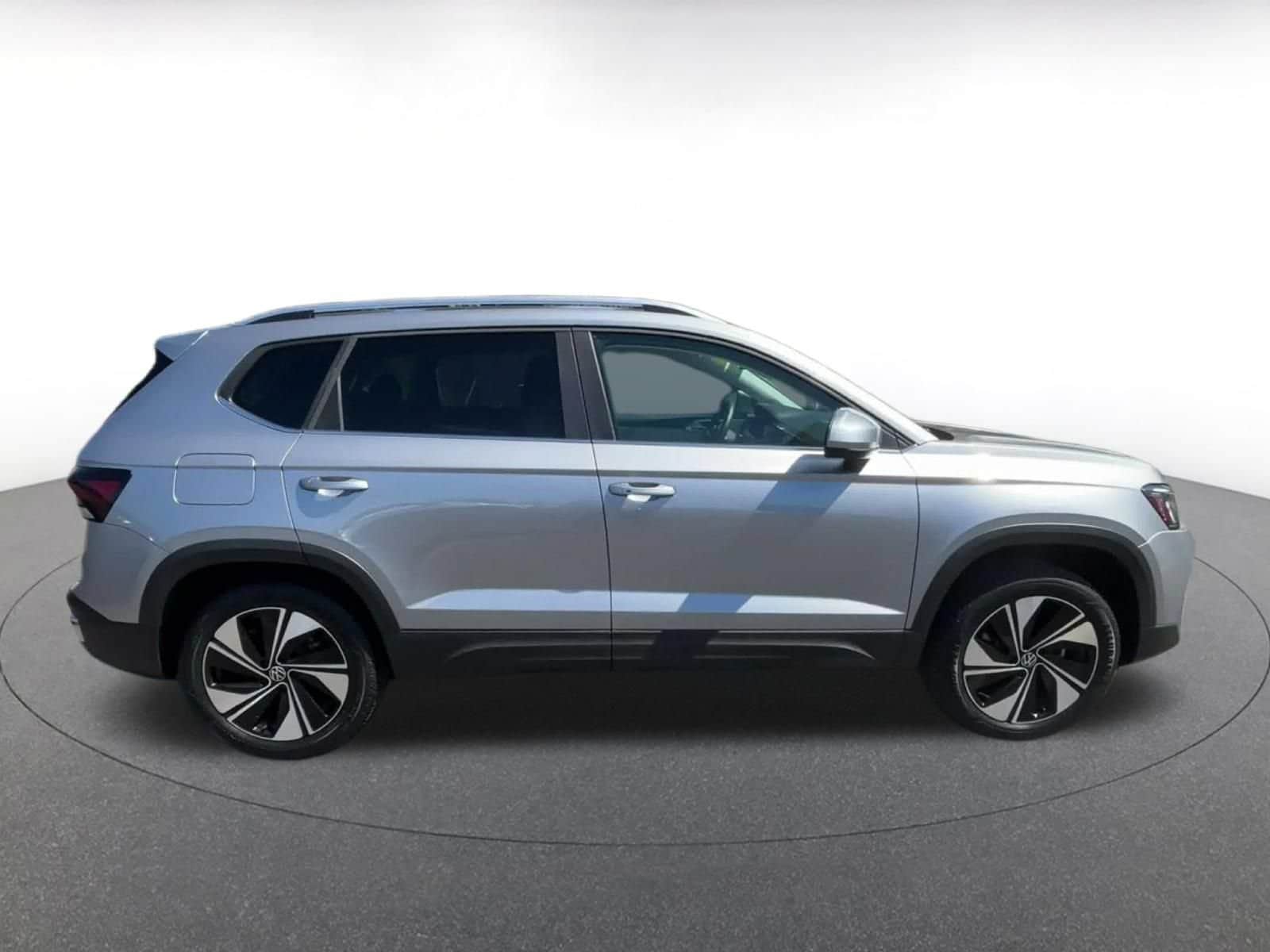 Thumbnail: 2026 Volkswagen Taos - 15