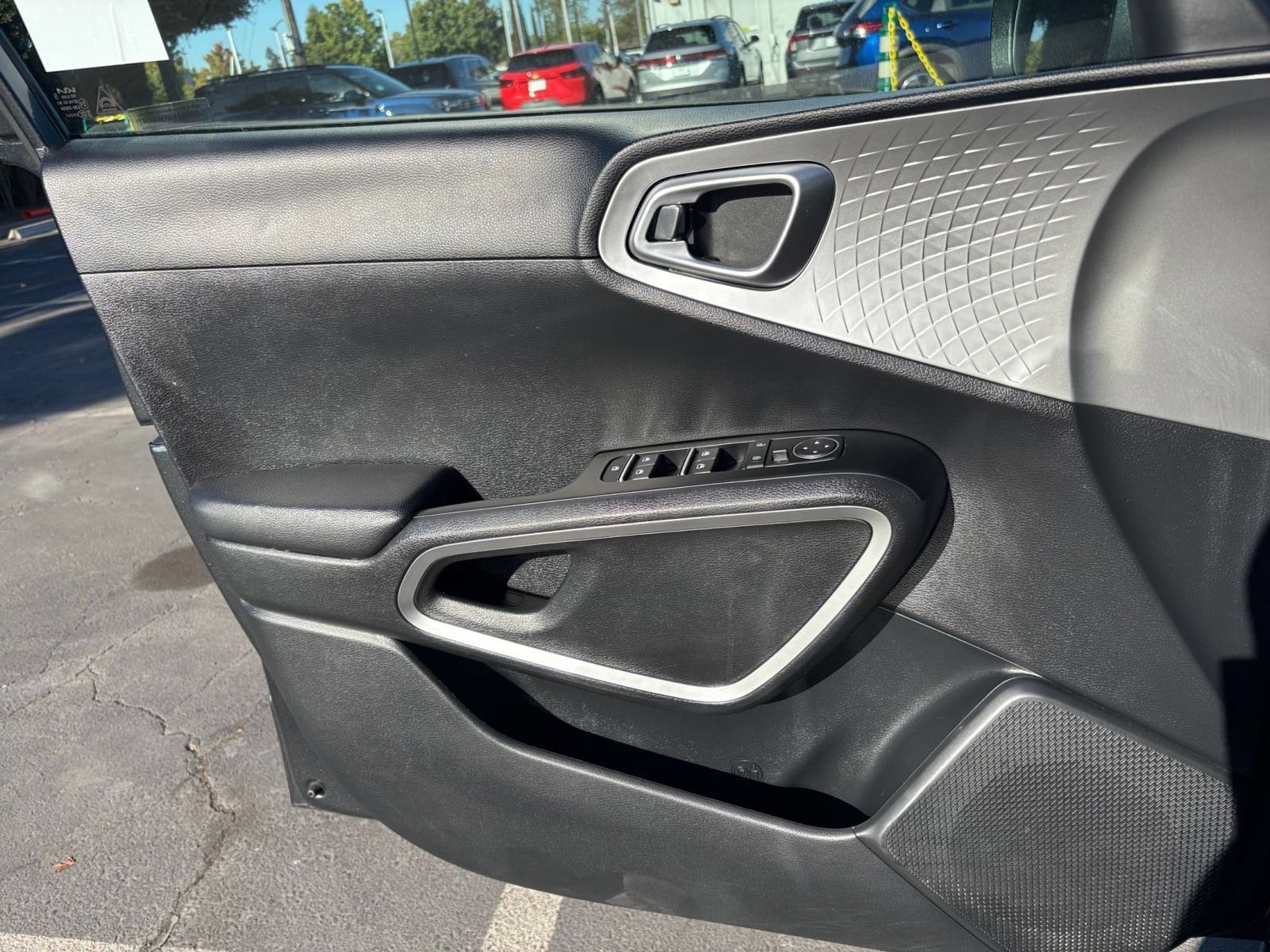 Thumbnail: 2025 Kia Soul - 18