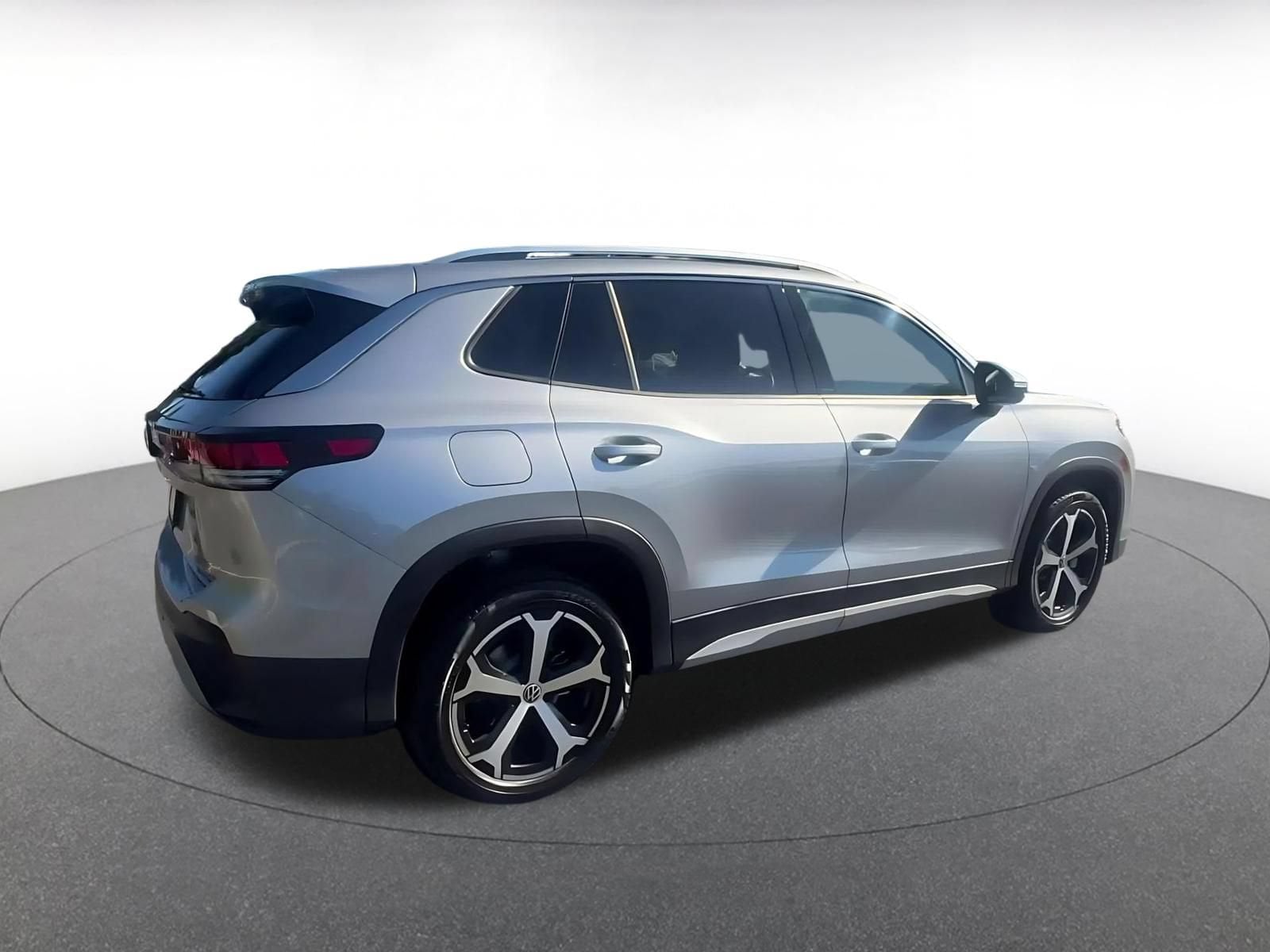 Thumbnail: 2026 Volkswagen Tiguan - 13