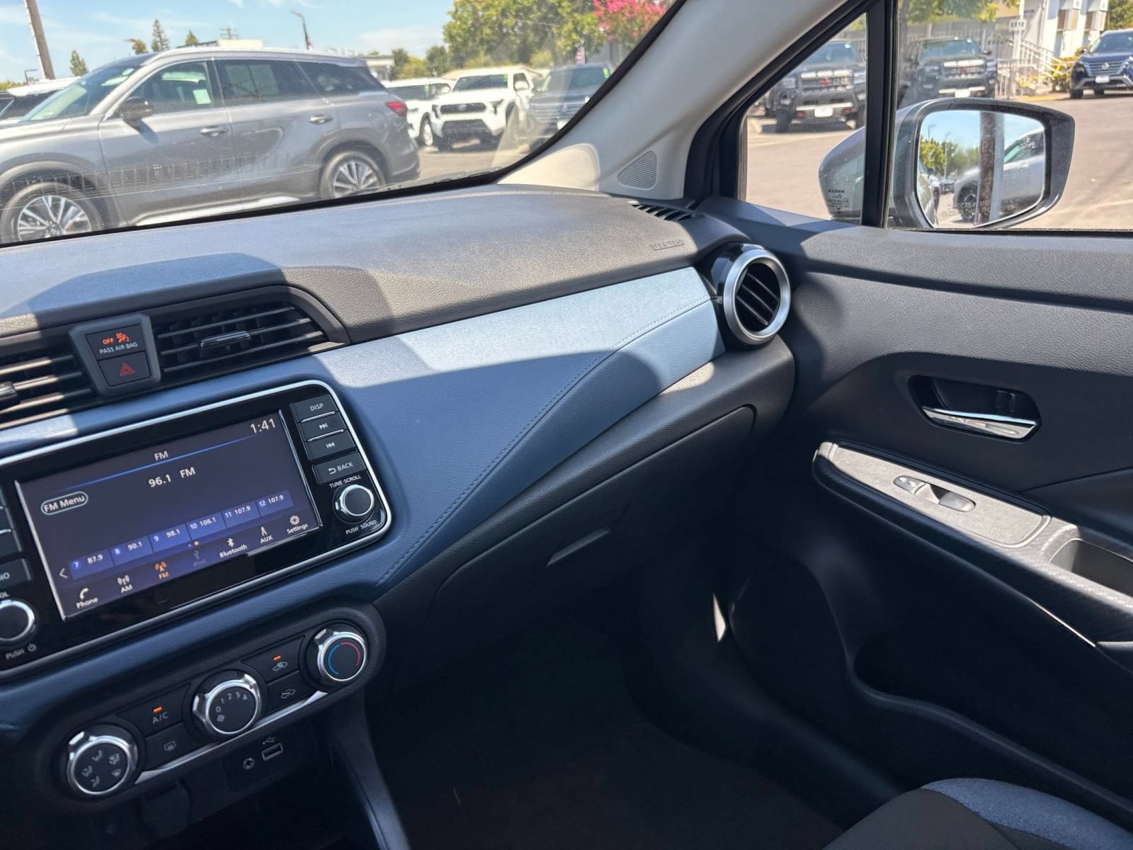 Thumbnail: 2025 Nissan Versa - 32