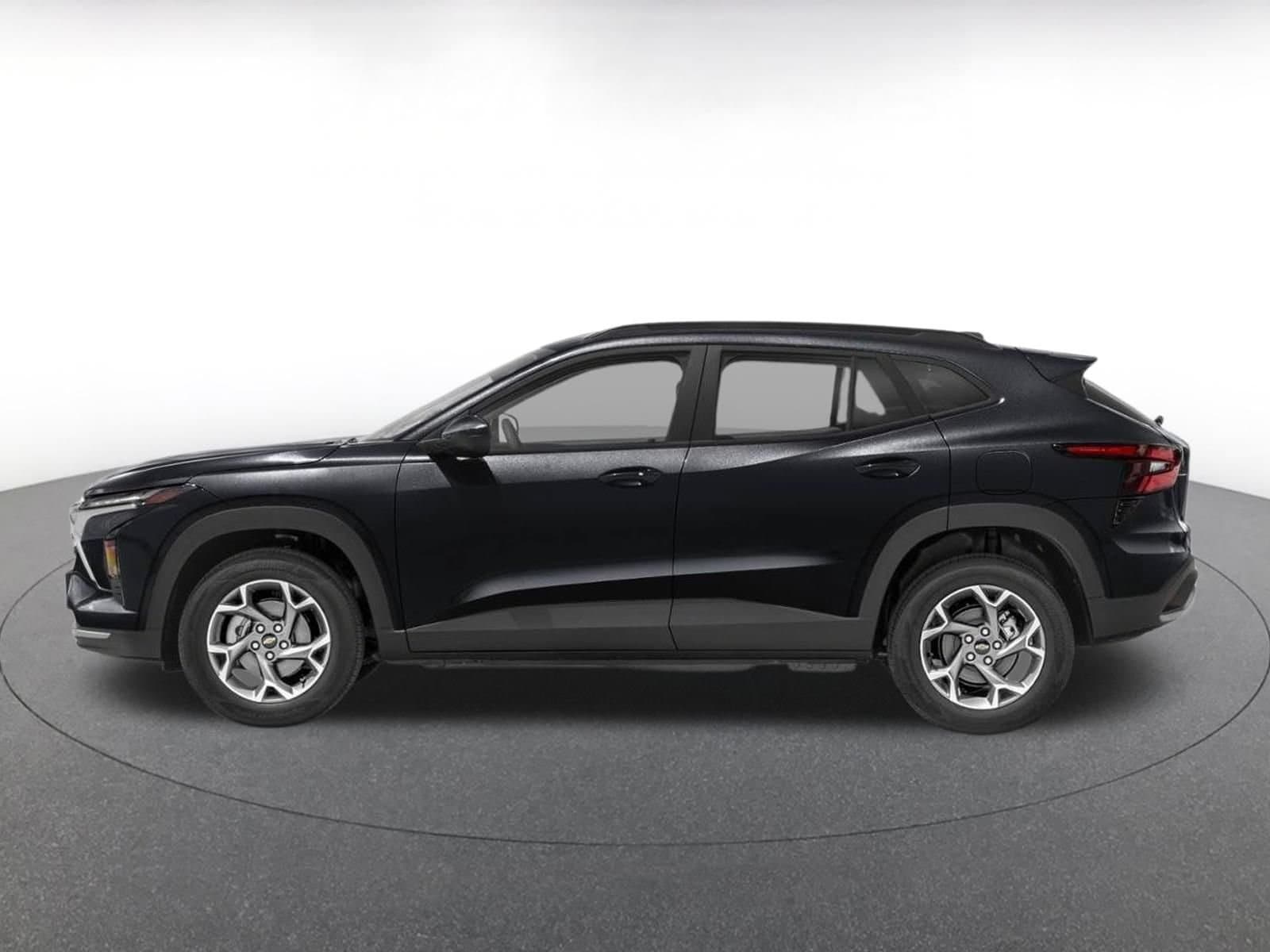 Thumbnail: 2025 Chevrolet Trax - 4