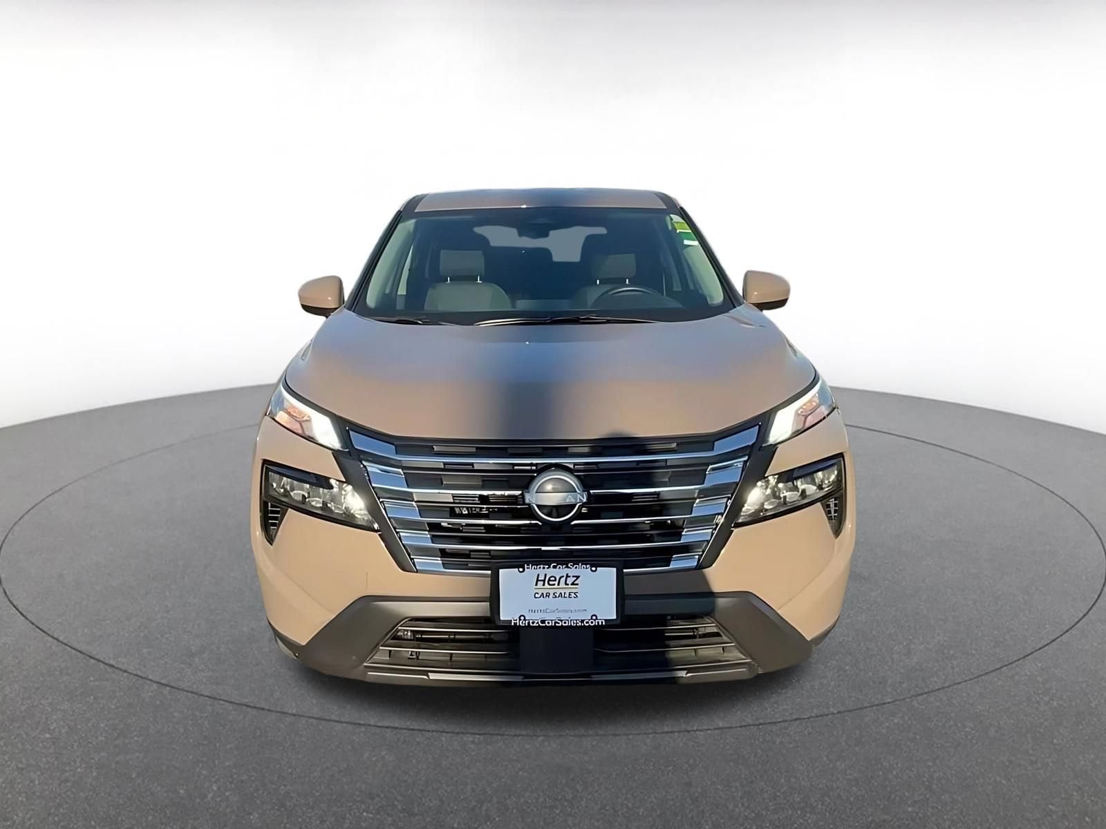 Thumbnail: 2025 Nissan Rogue - 4