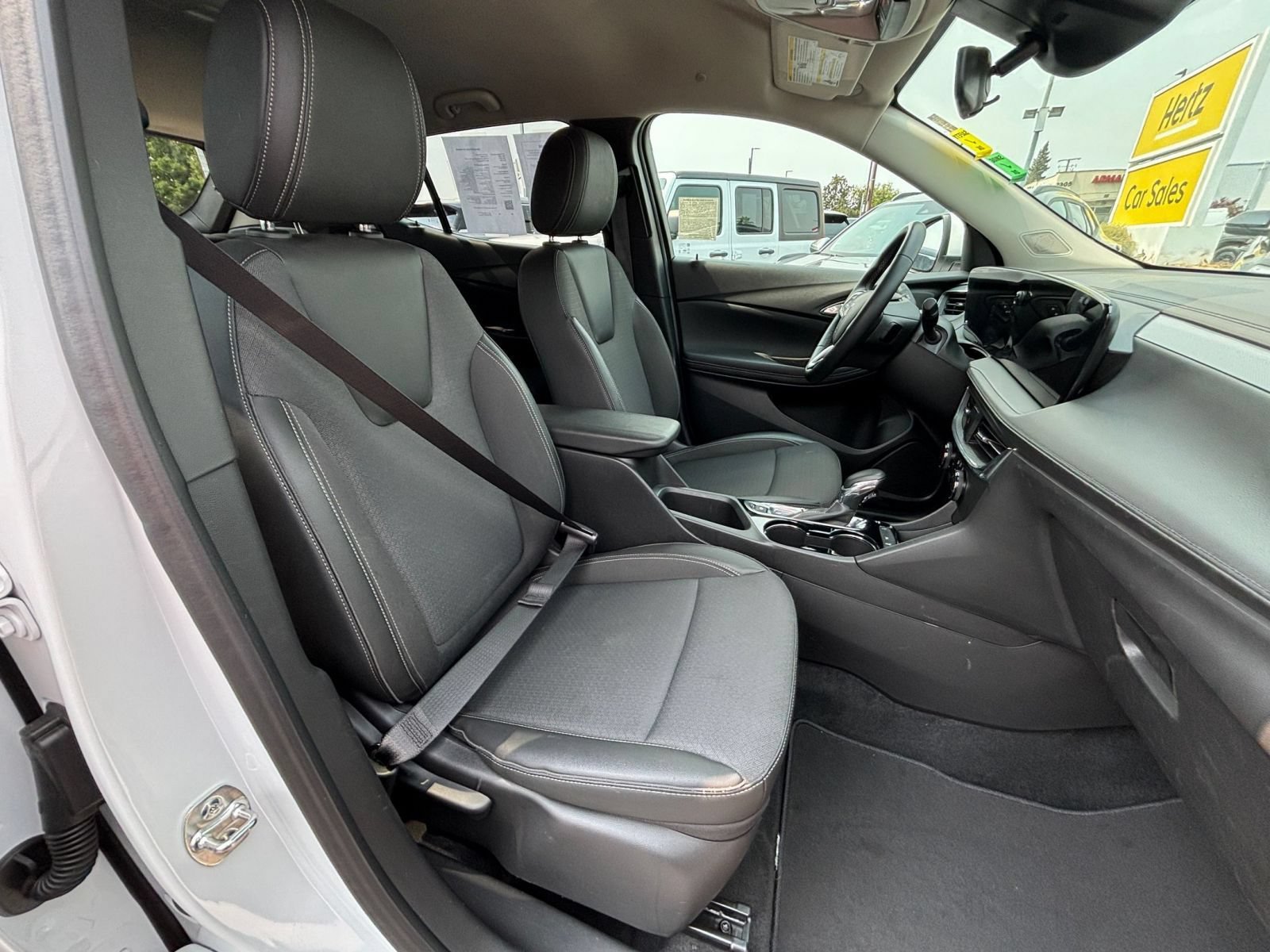 Thumbnail: 2026 Buick Encore GX - 34