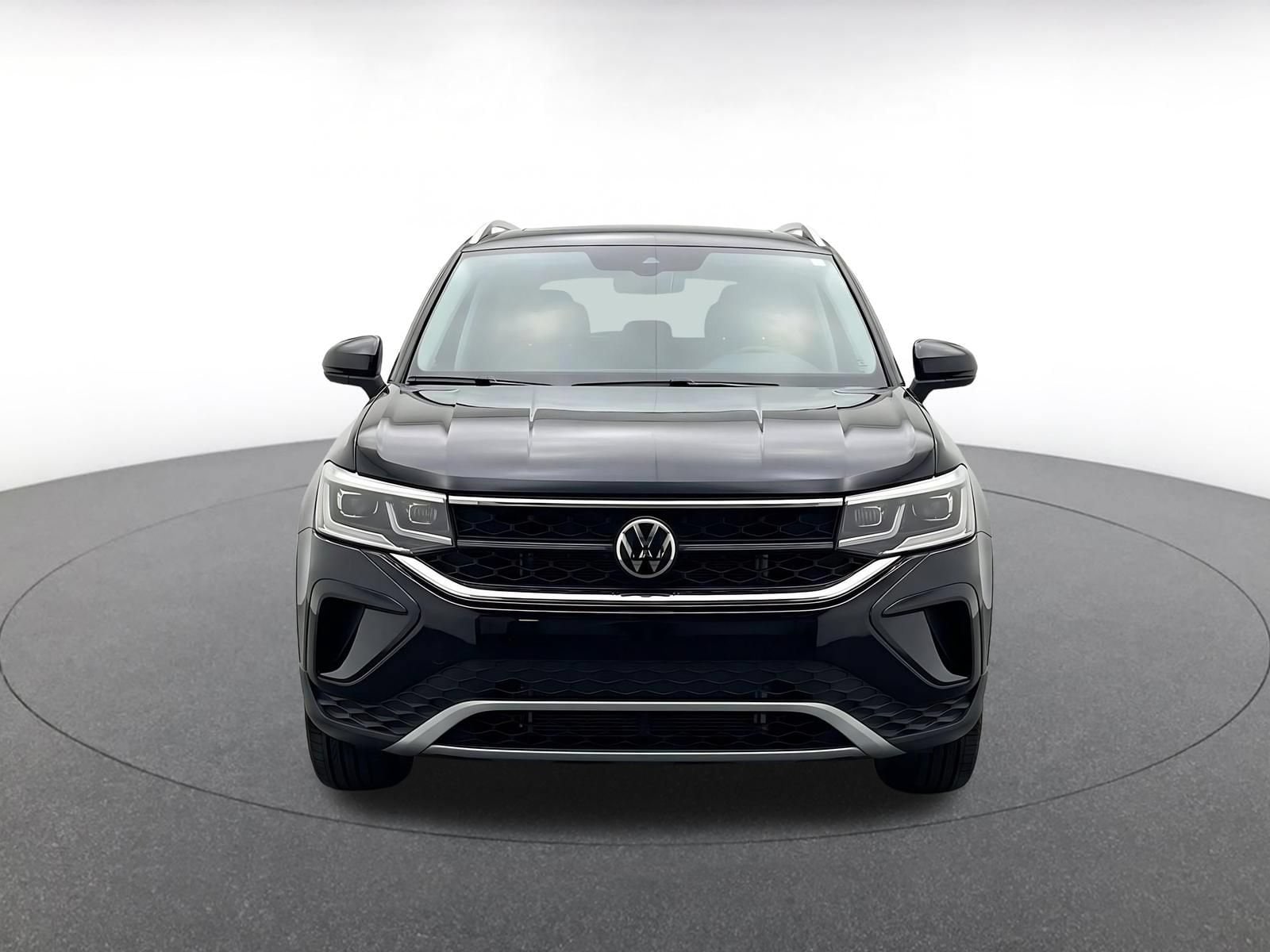Thumbnail: 2026 Volkswagen Taos - 8