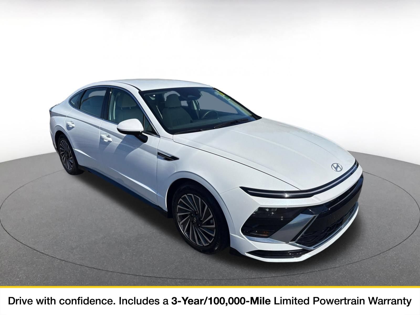 2025 Hyundai Sonata Hybrid