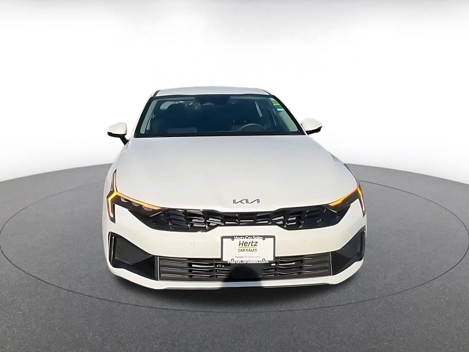Thumbnail: 2025 Kia K5 - 4