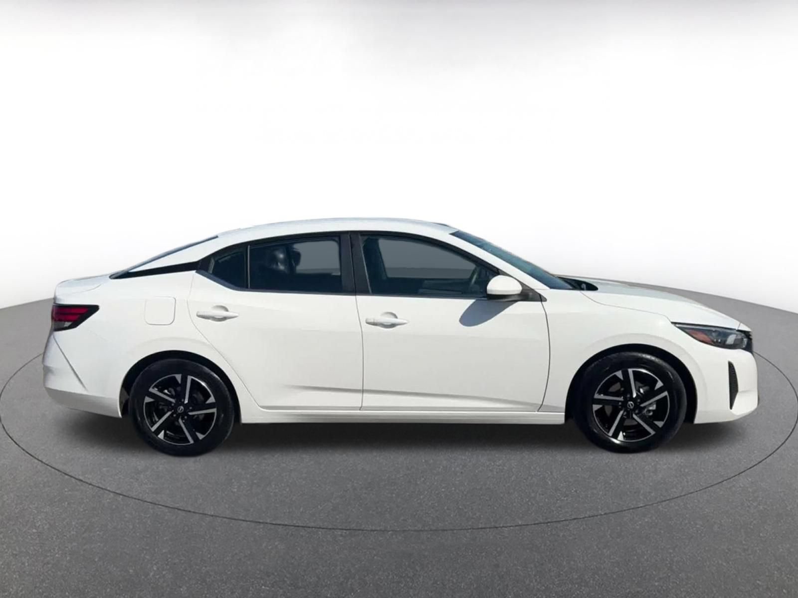 Thumbnail: 2025 Nissan Sentra - 15