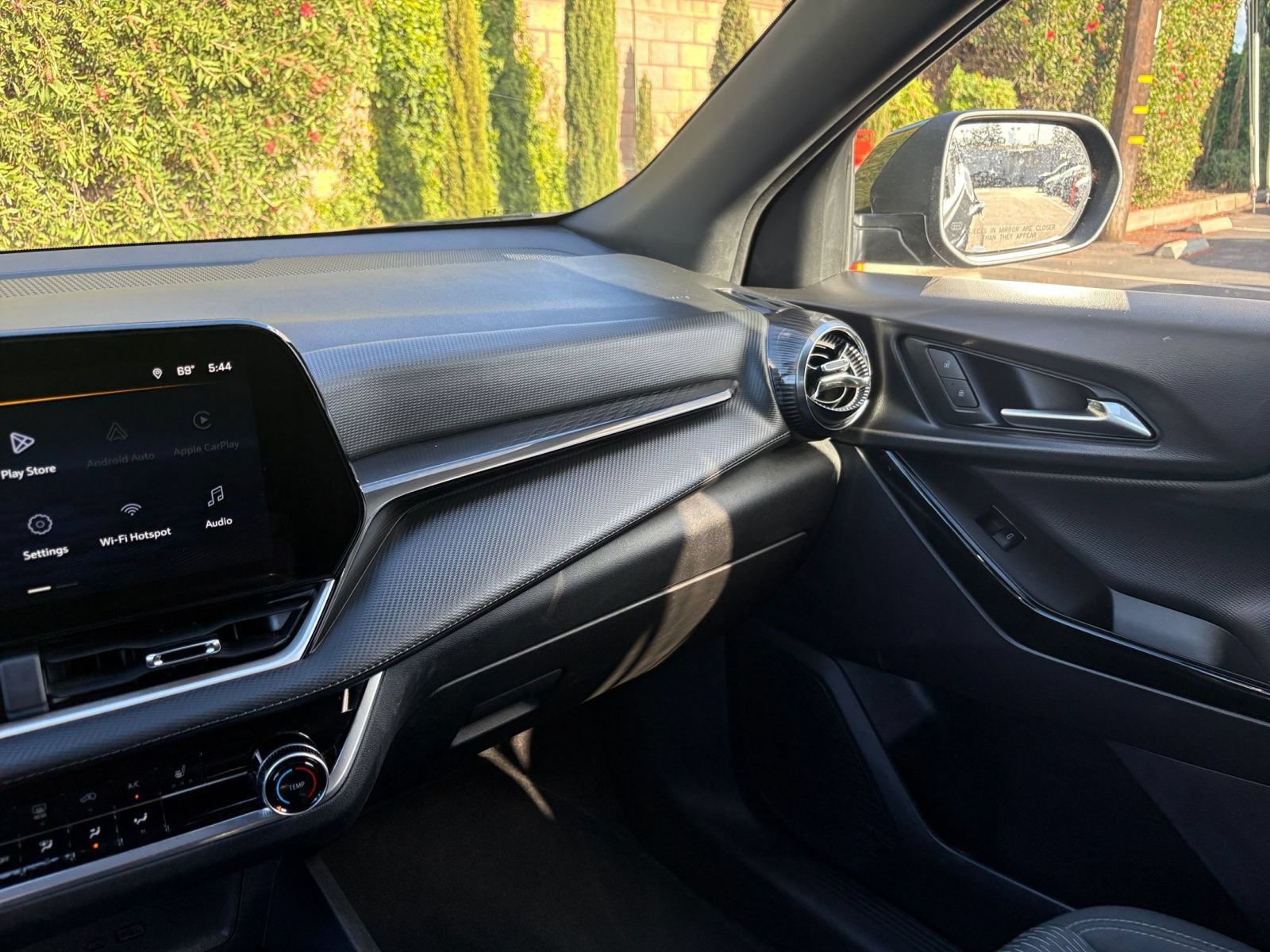 Thumbnail: 2025 Chevrolet Equinox - 35