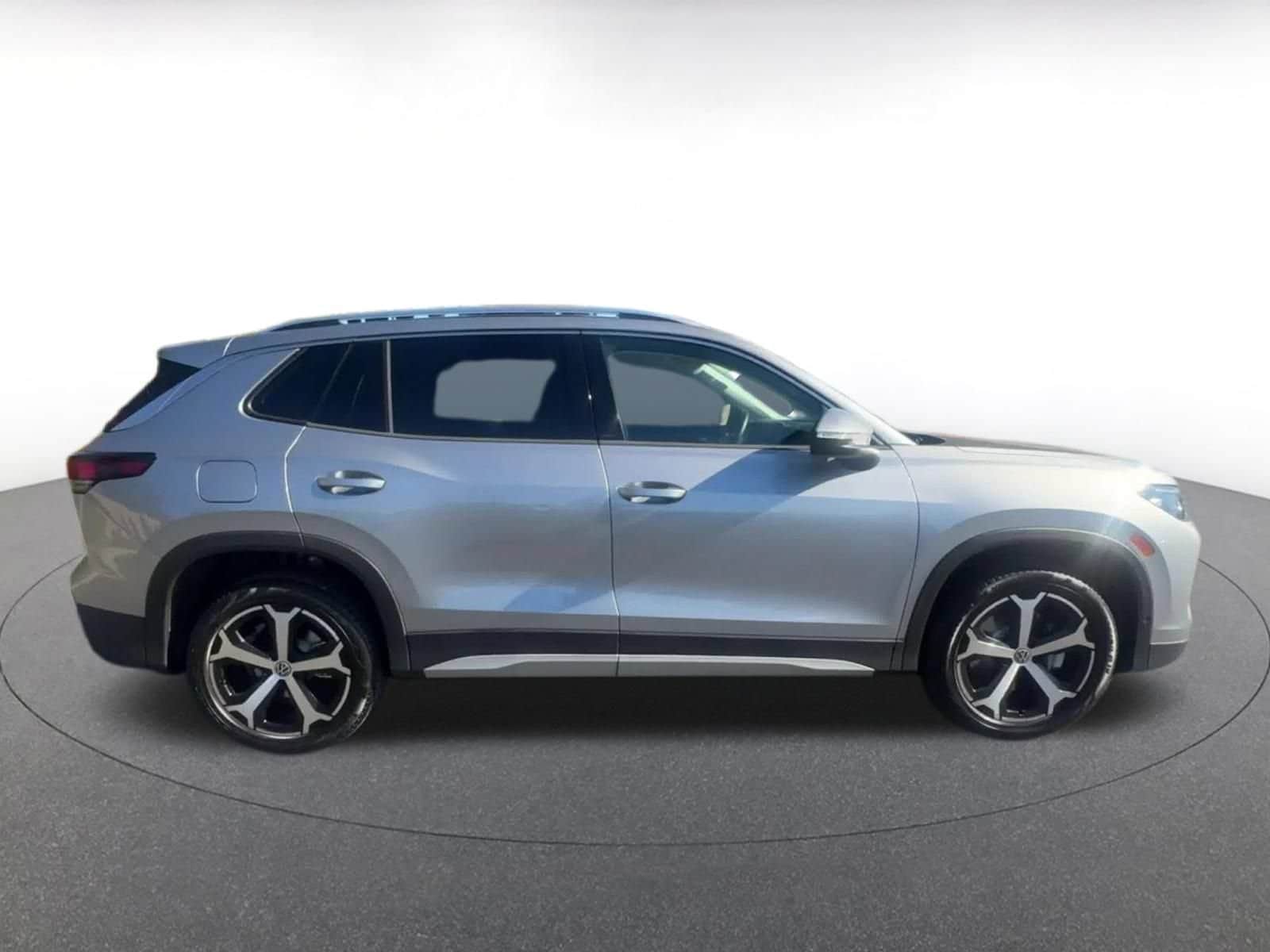 Thumbnail: 2026 Volkswagen Tiguan - 15