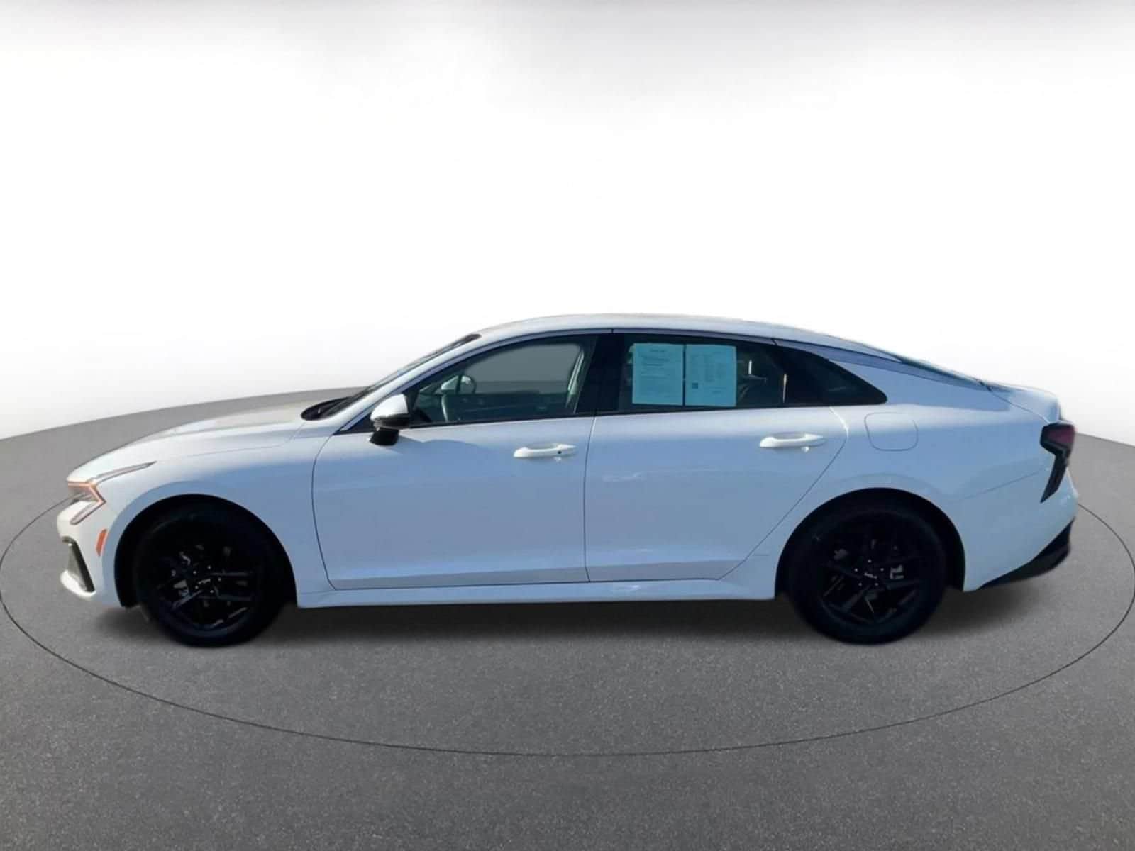 Thumbnail: 2025 Kia K5 - 8