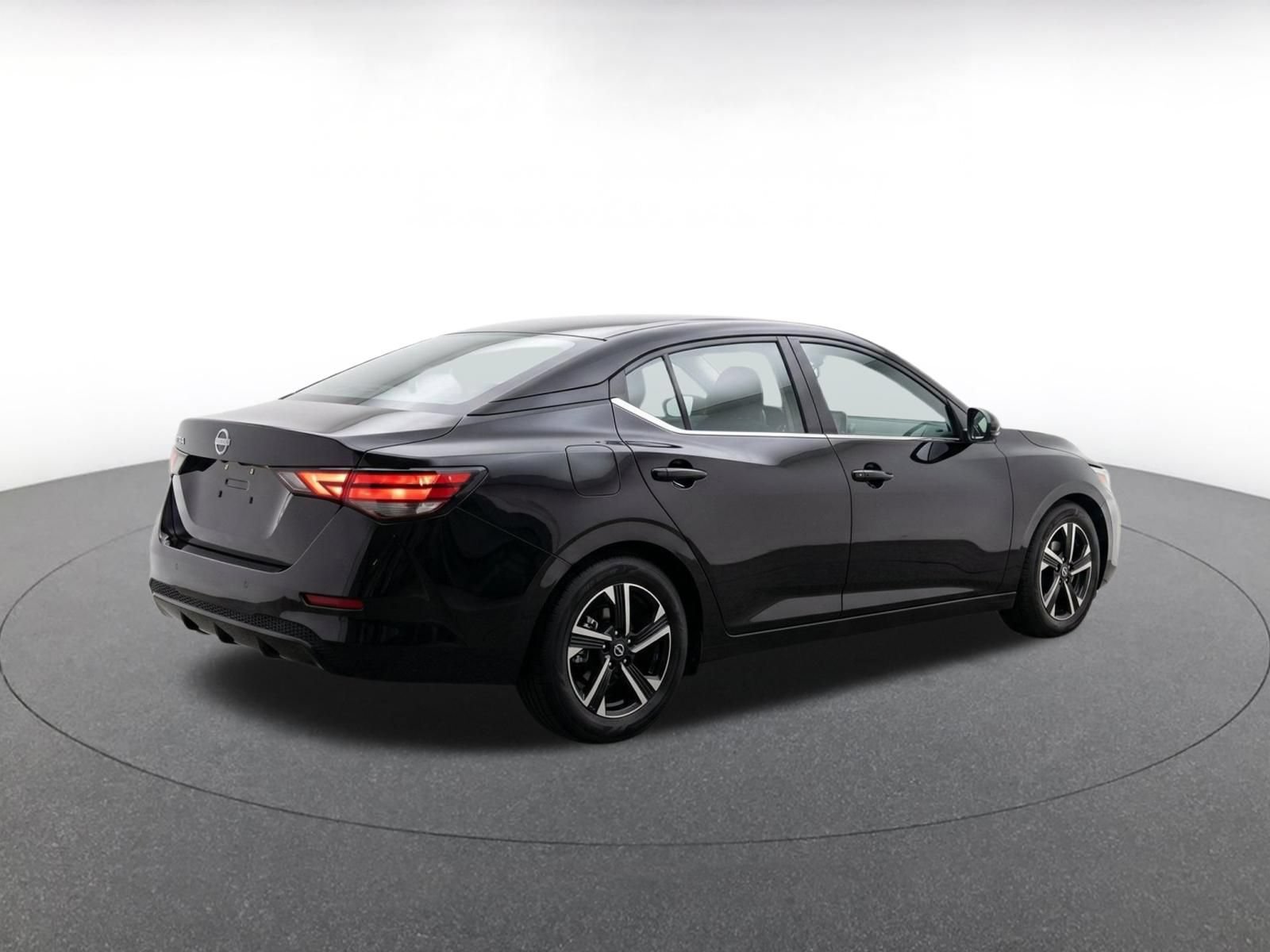 Thumbnail: 2025 Nissan Sentra - 13
