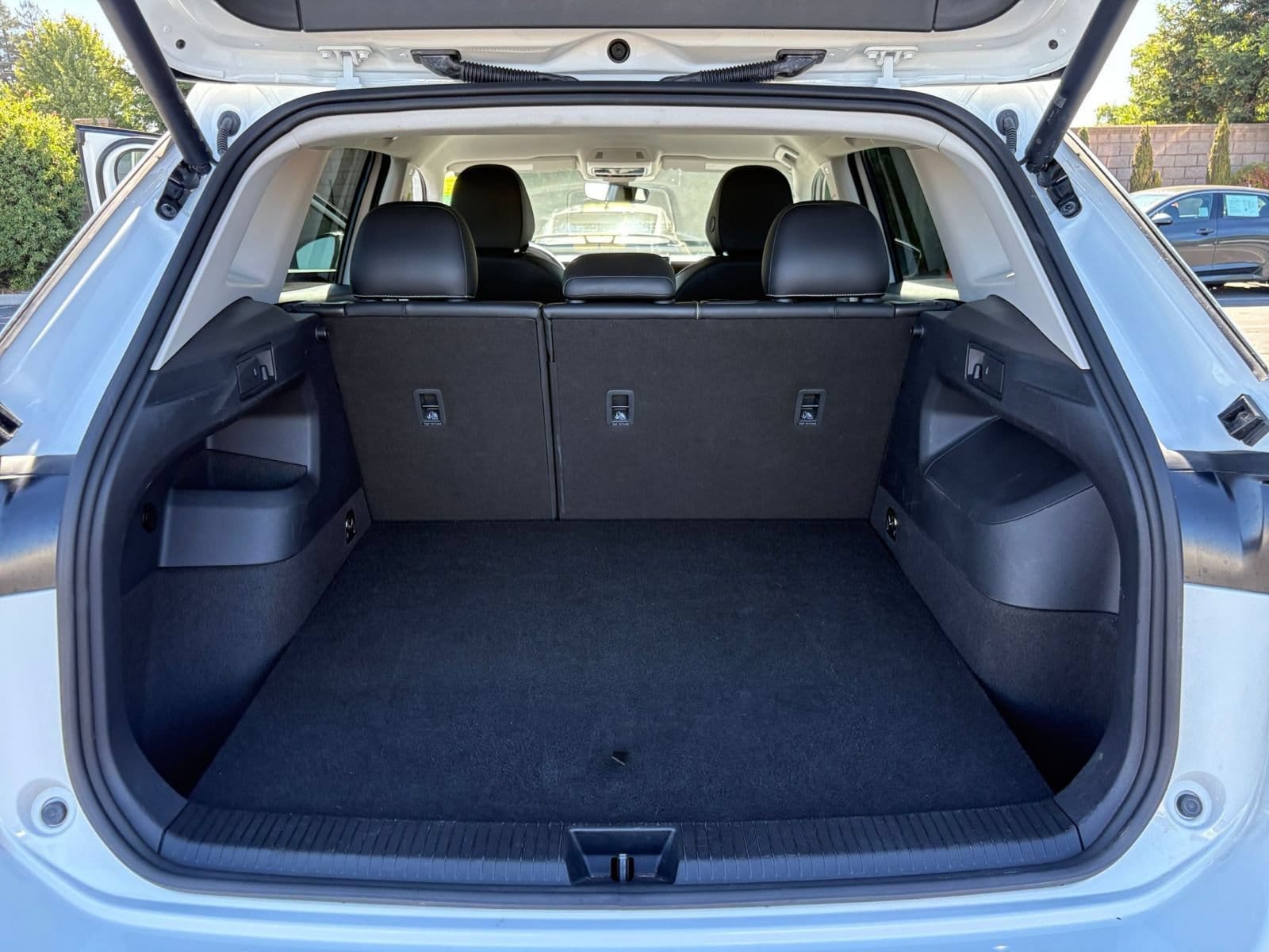 Thumbnail: 2026 Volkswagen Tiguan - 32