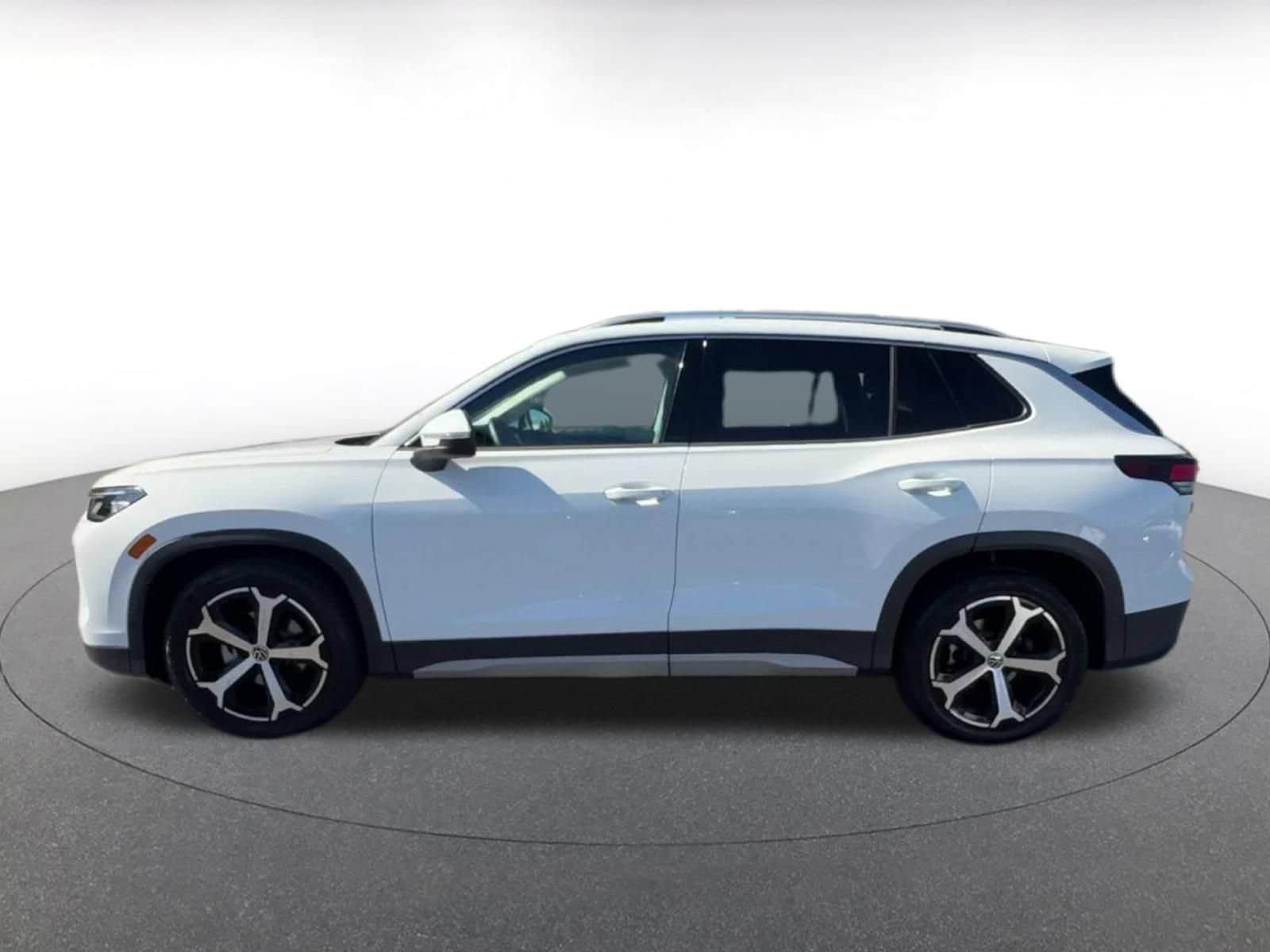 Thumbnail: 2026 Volkswagen Tiguan - 8