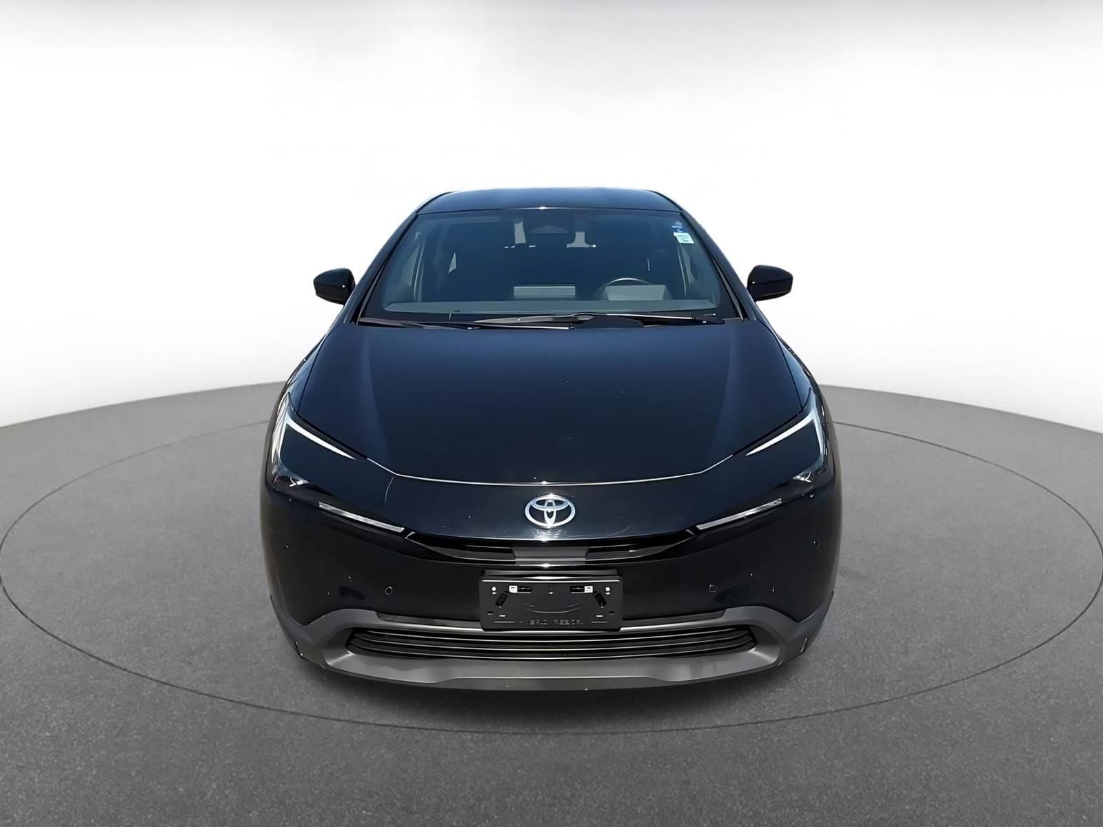 Thumbnail: 2025 Toyota Prius - 6