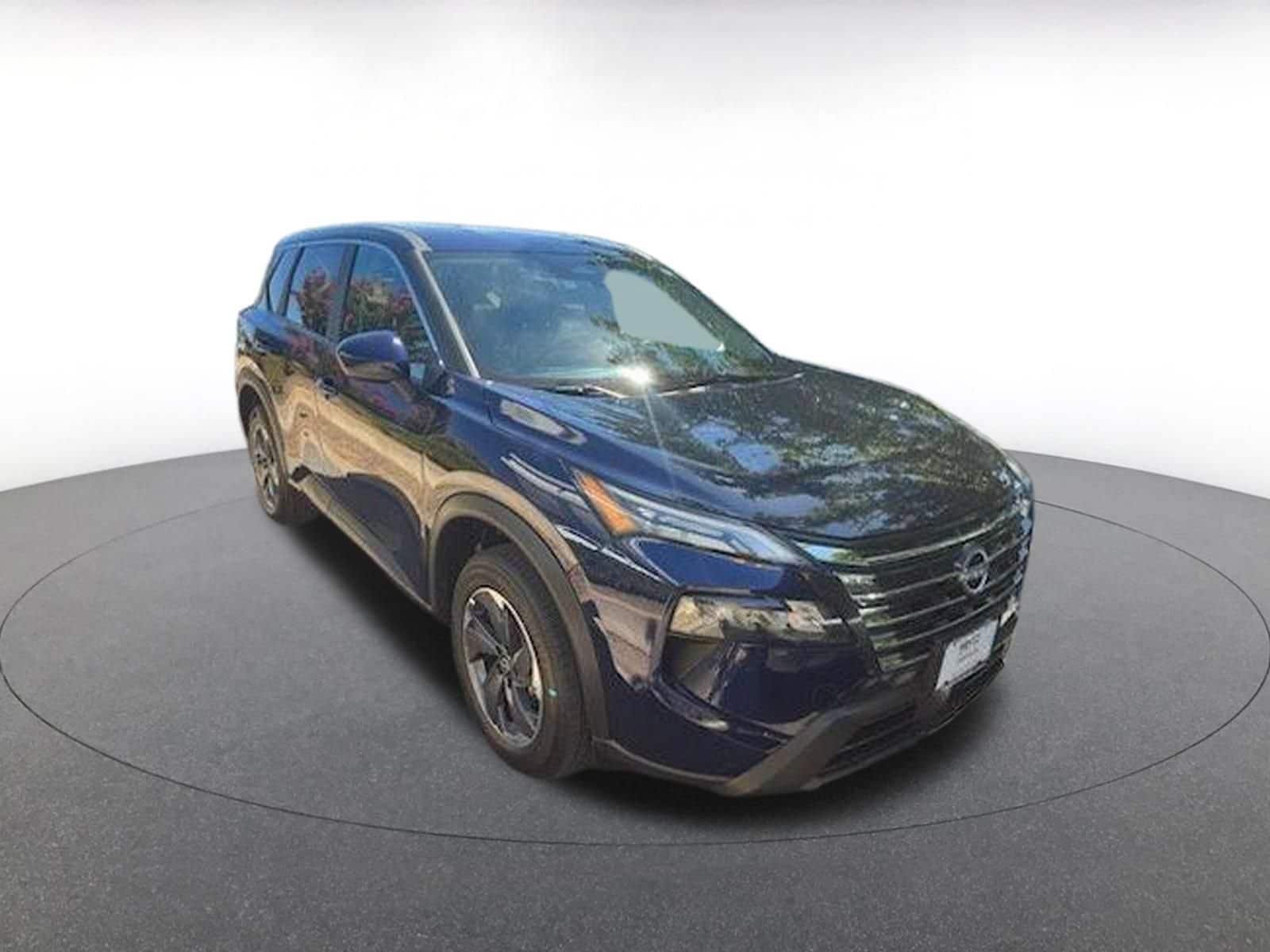 Thumbnail: 2025 Nissan Rogue - 2