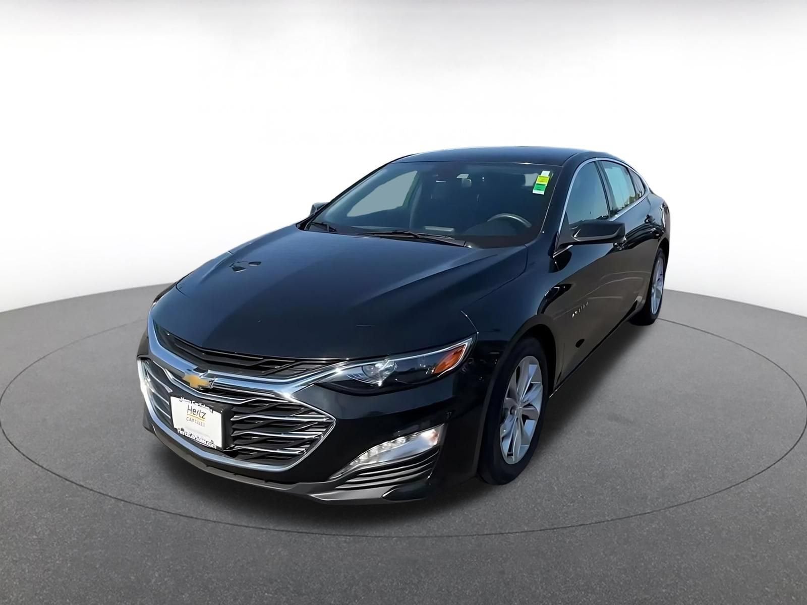 Thumbnail: 2023 Chevrolet Malibu - 6