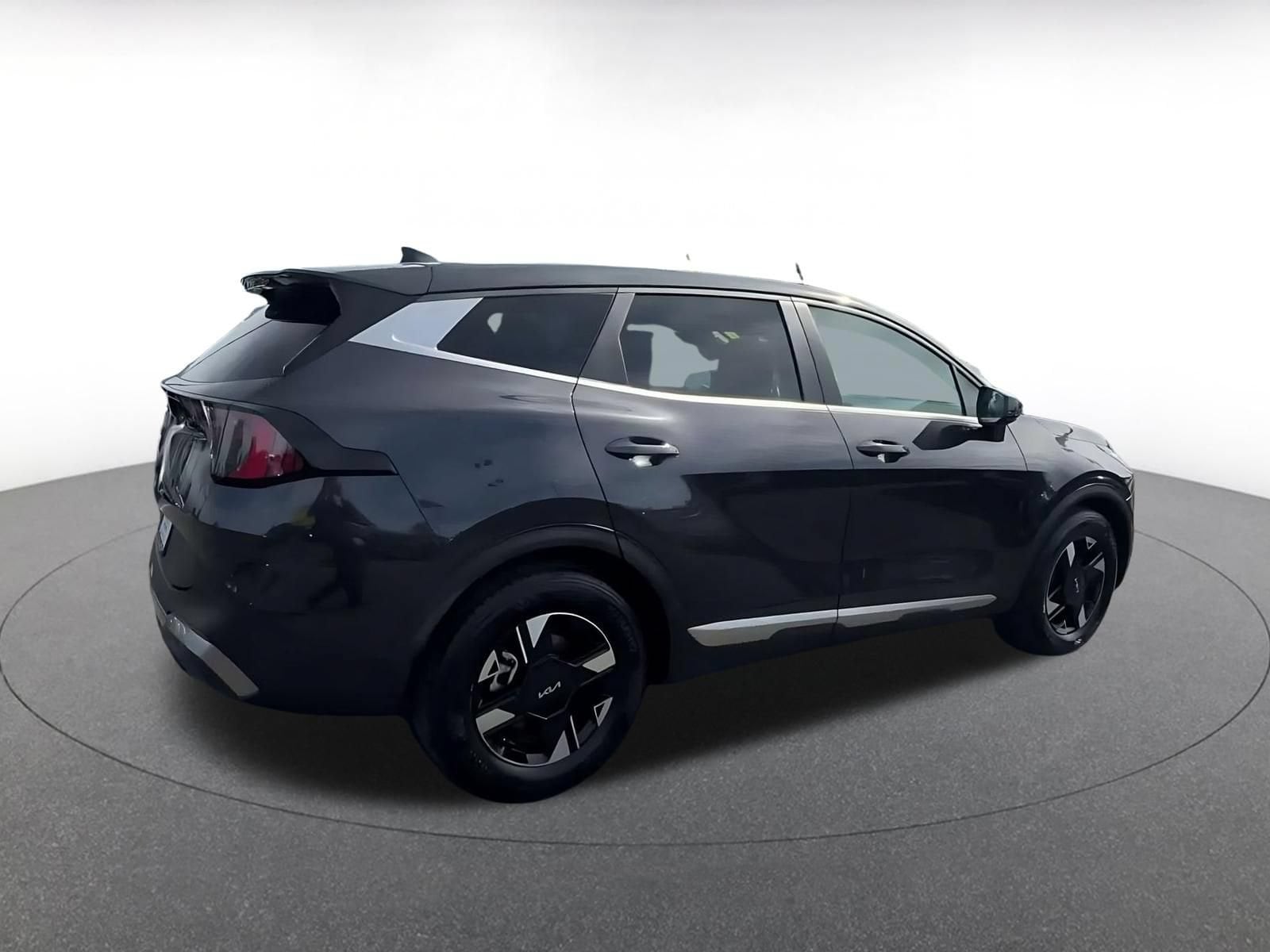 Thumbnail: 2026 Kia Sportage - 14