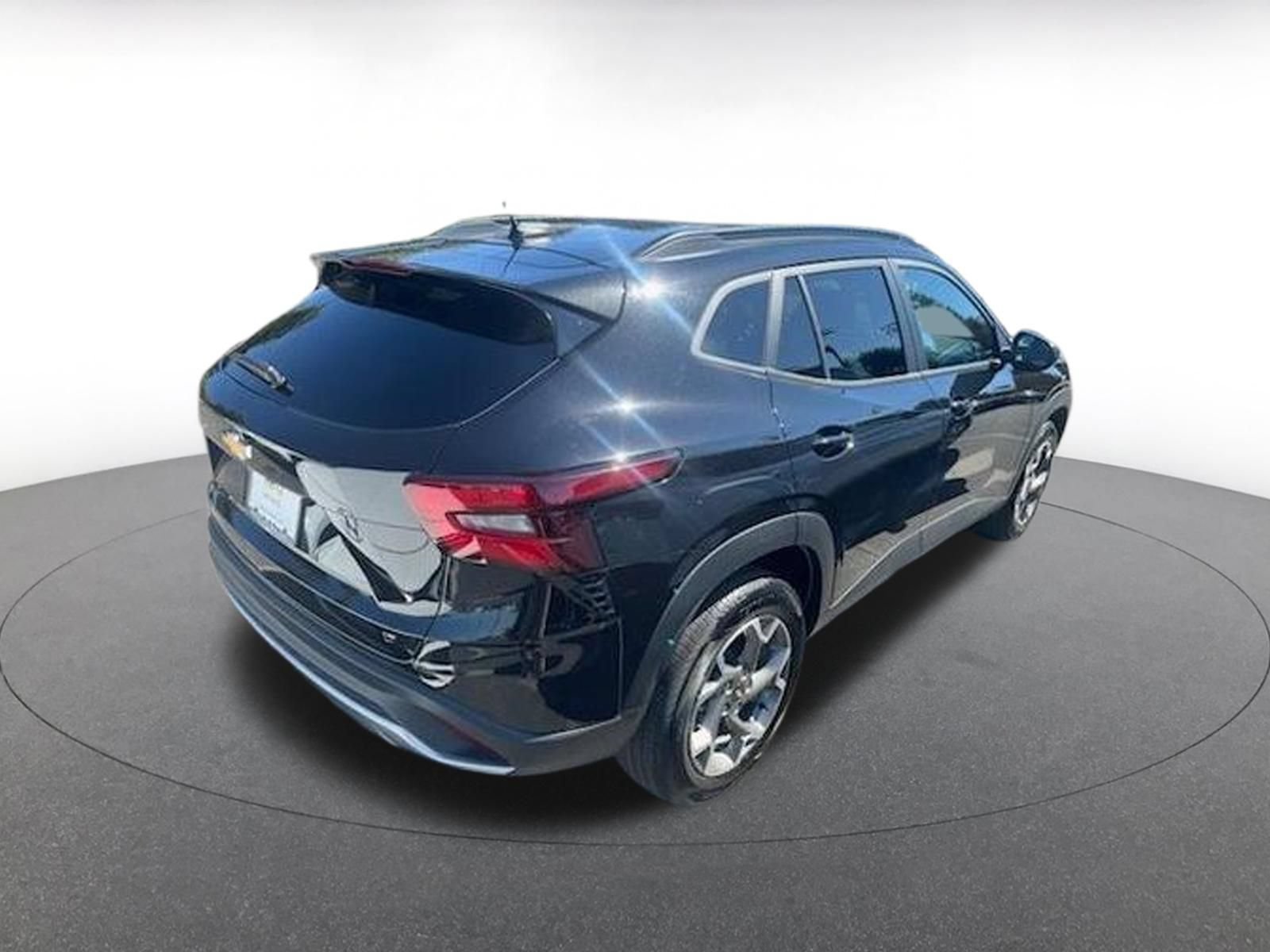 Thumbnail: 2025 Chevrolet Trax - 7