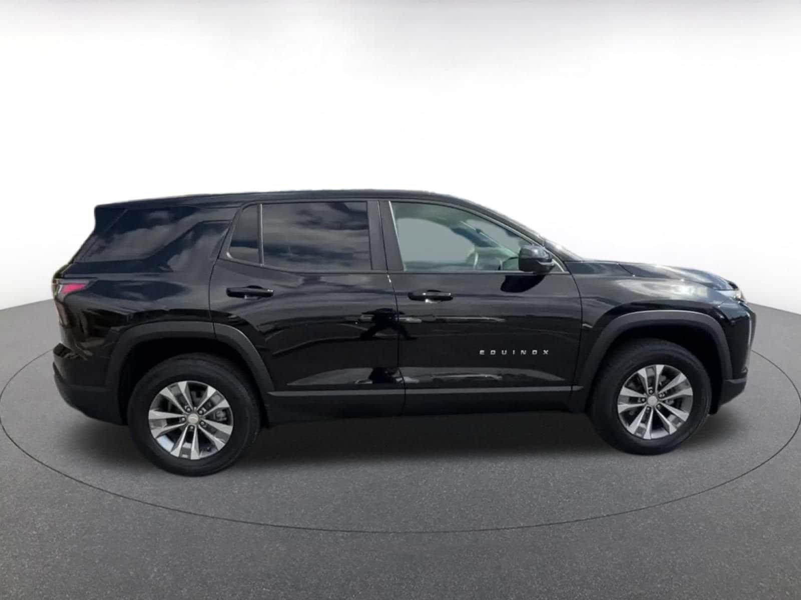 Thumbnail: 2025 Chevrolet Equinox - 15