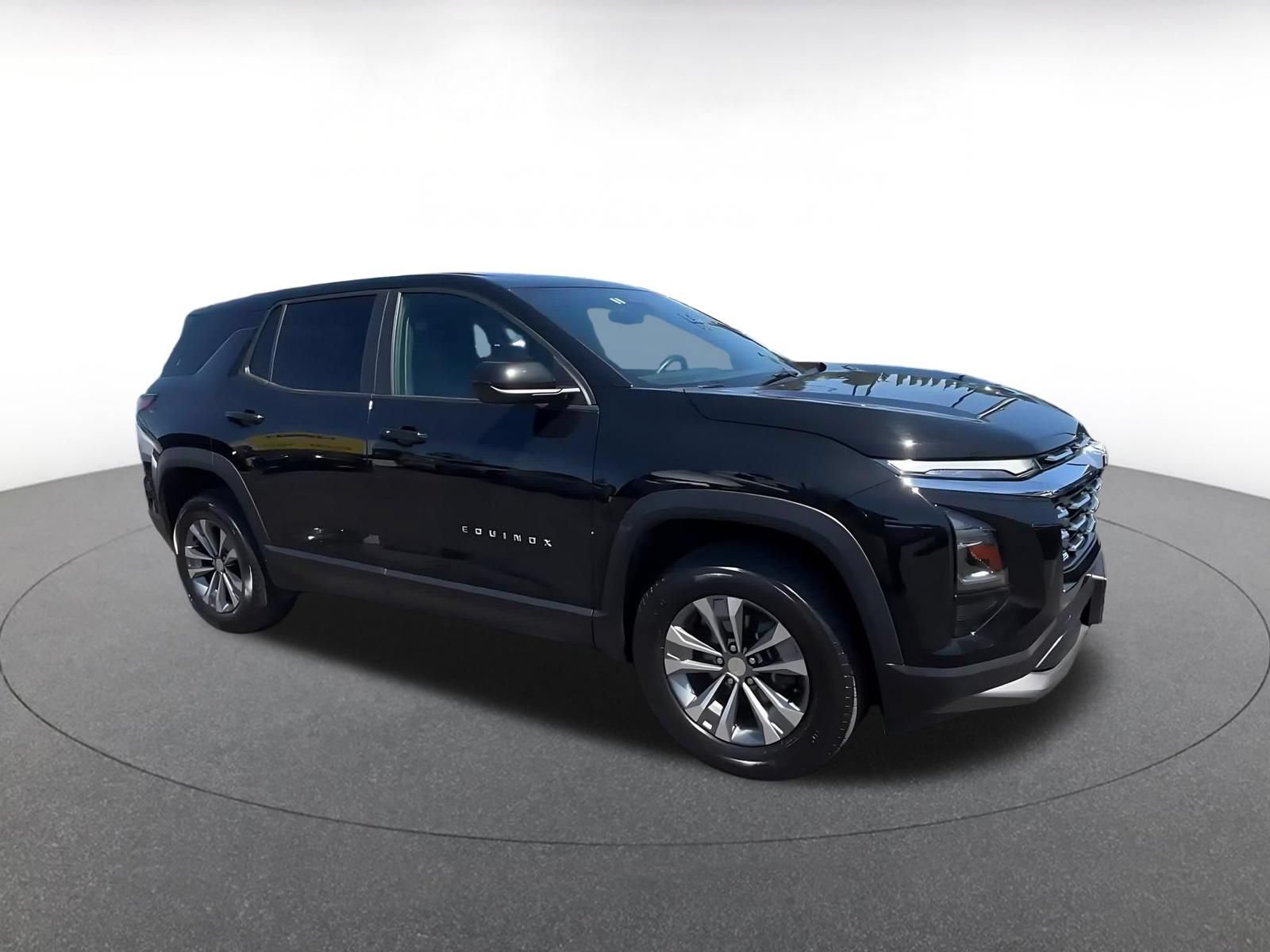 Thumbnail: 2025 Chevrolet Equinox - 2