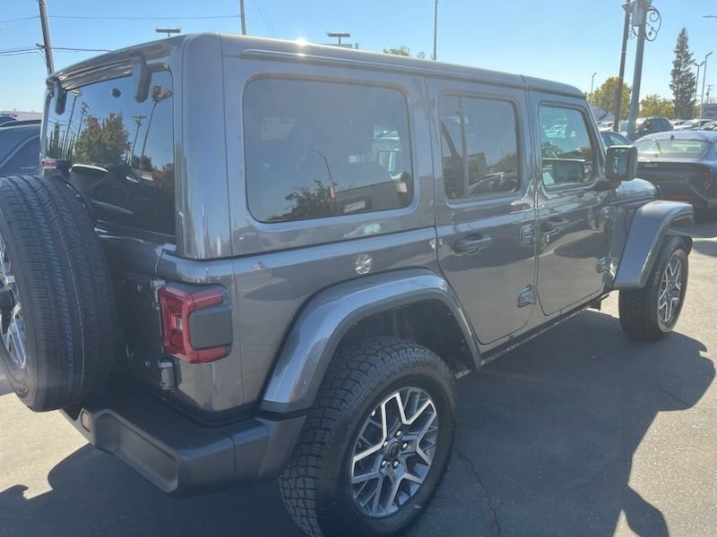 Thumbnail: 2025 Jeep Wrangler - 4