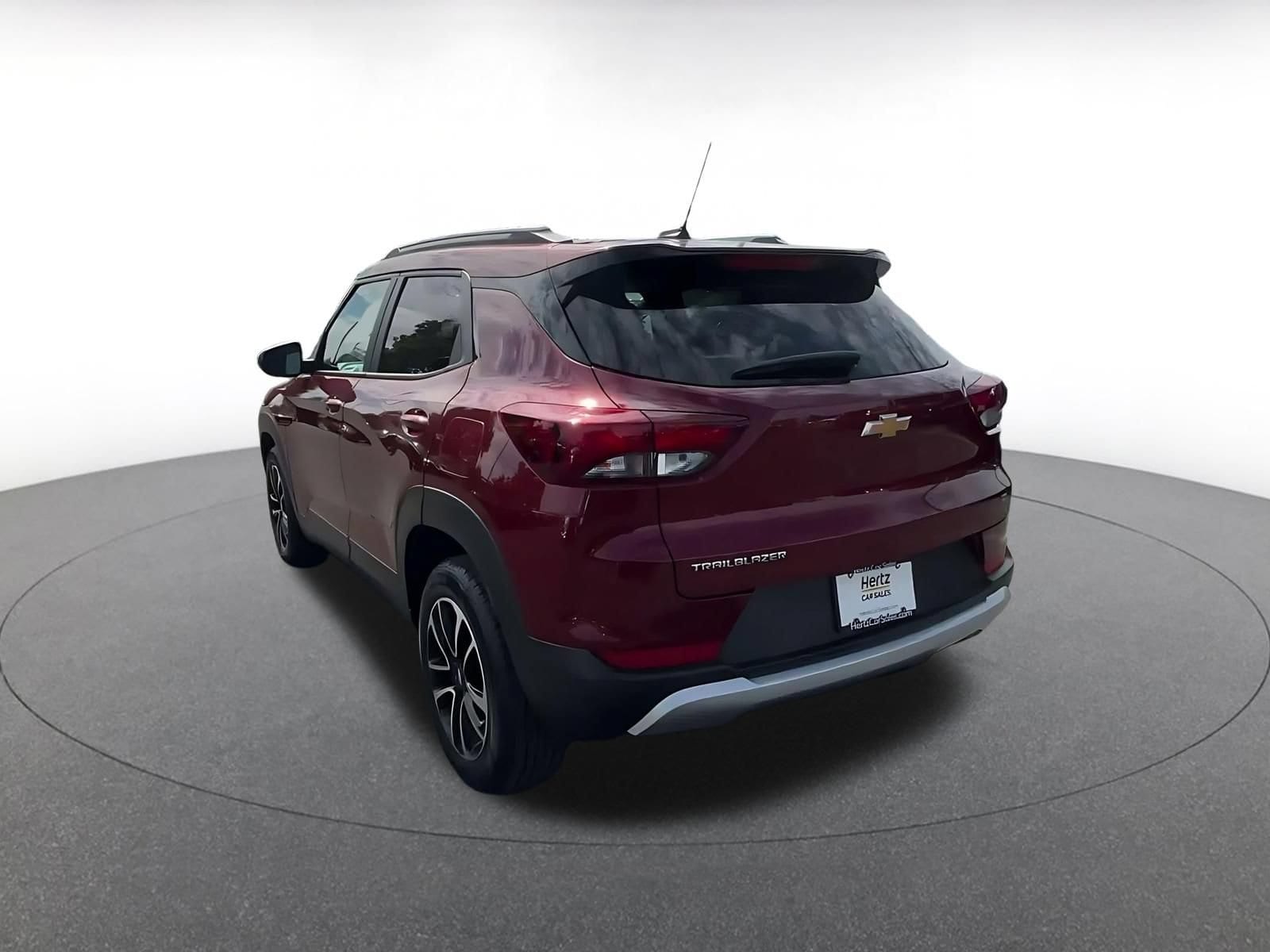 Thumbnail: 2025 Chevrolet TrailBlazer - 10