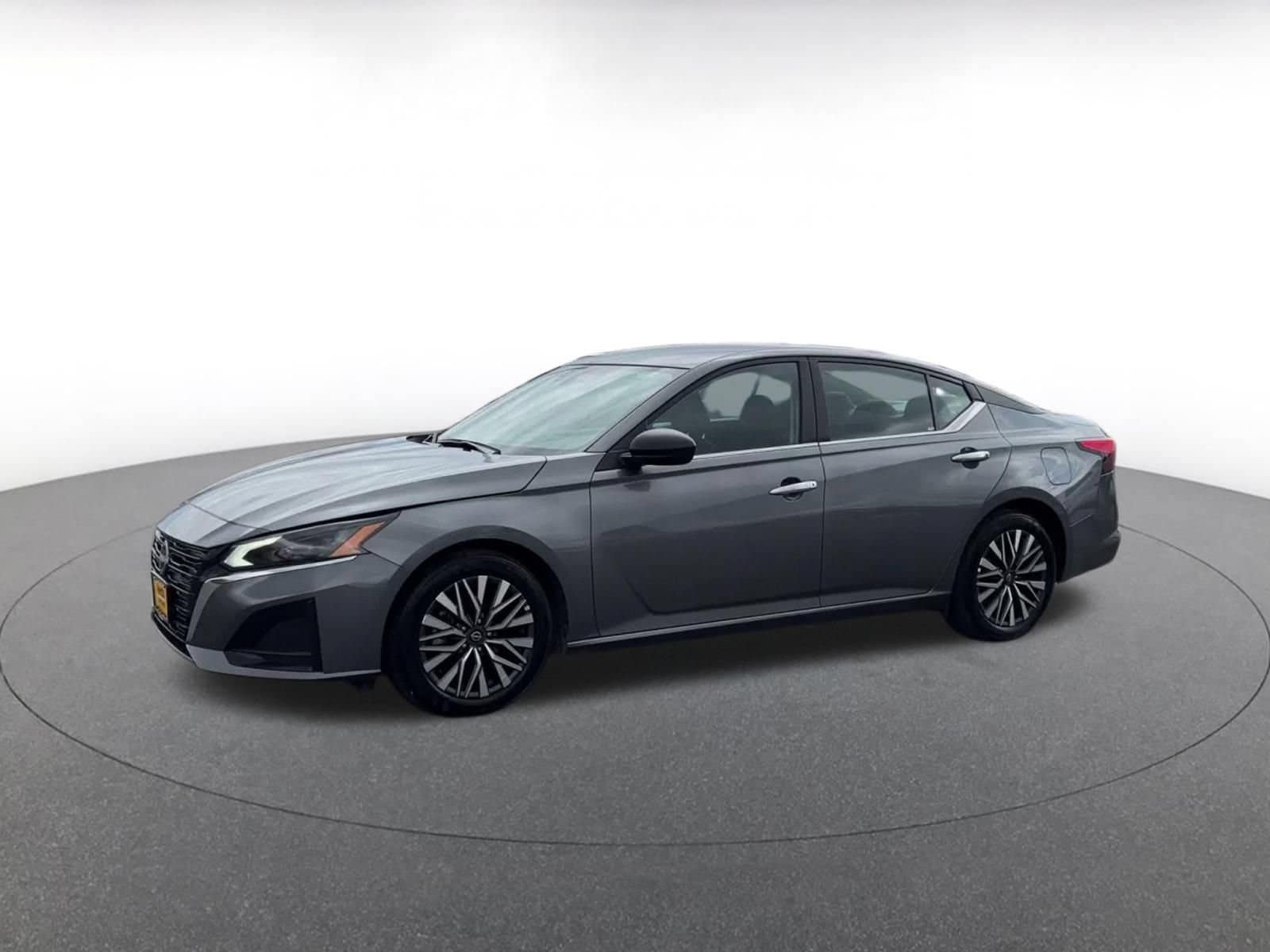 Thumbnail: 2025 Nissan Altima - 7