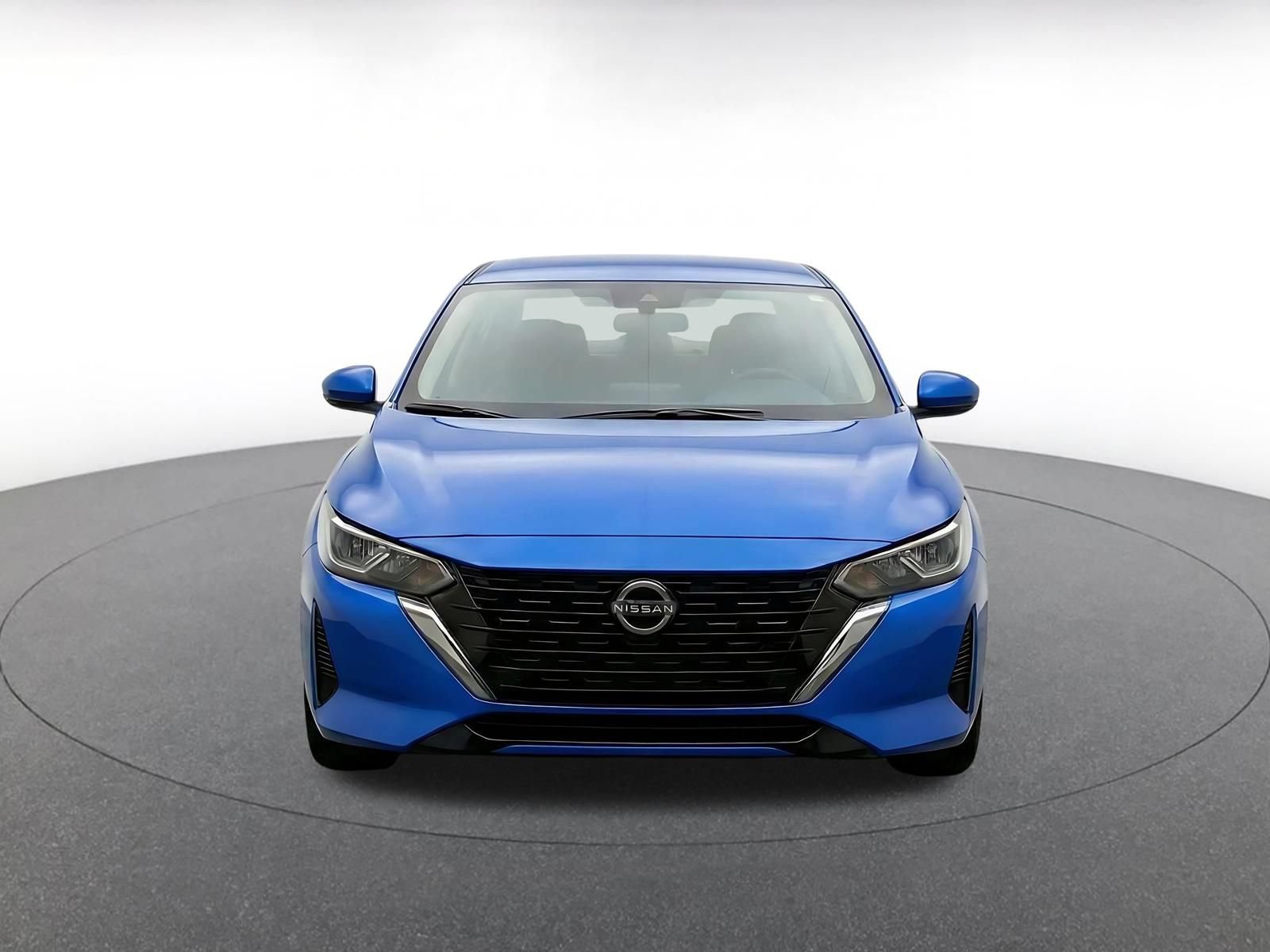 Thumbnail: 2025 Nissan Sentra - 2