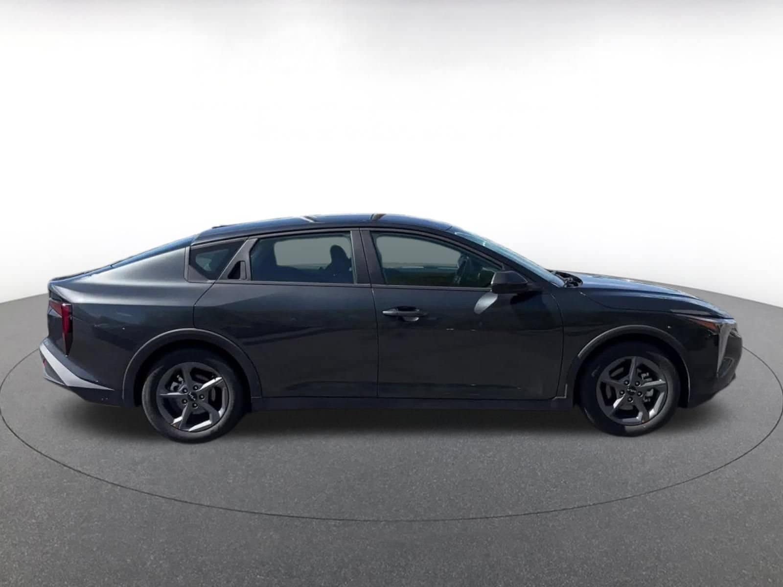 Thumbnail: 2025 Kia K4 - 15
