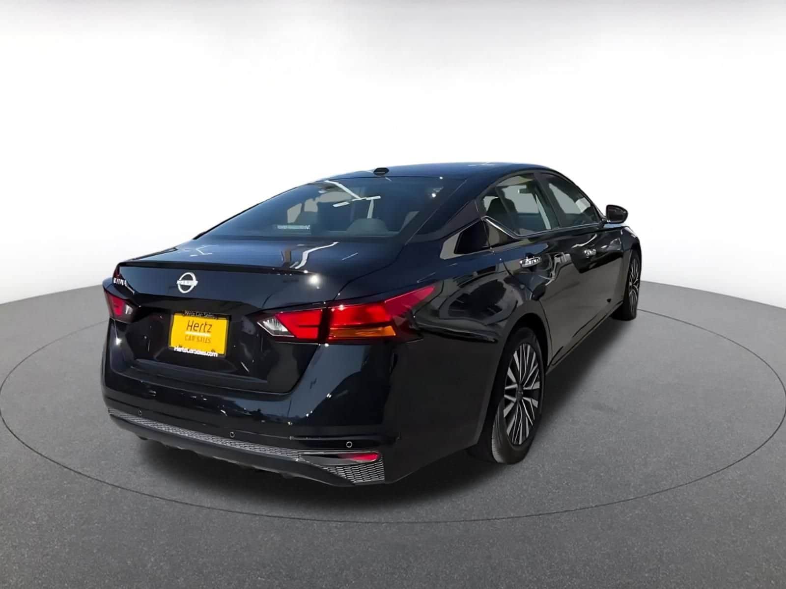 Thumbnail: 2025 Nissan Altima - 13