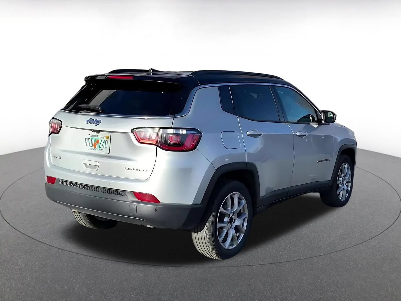 Thumbnail: 2025 Jeep Compass - 13