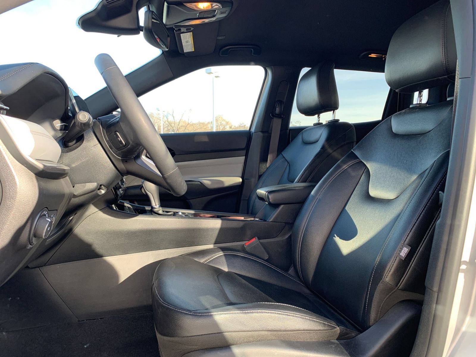 Thumbnail: 2025 Jeep Compass - 27