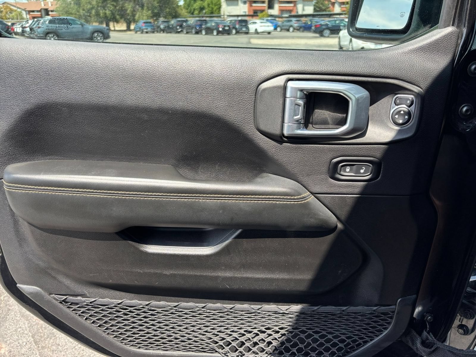 Thumbnail: 2025 Jeep Wrangler - 18