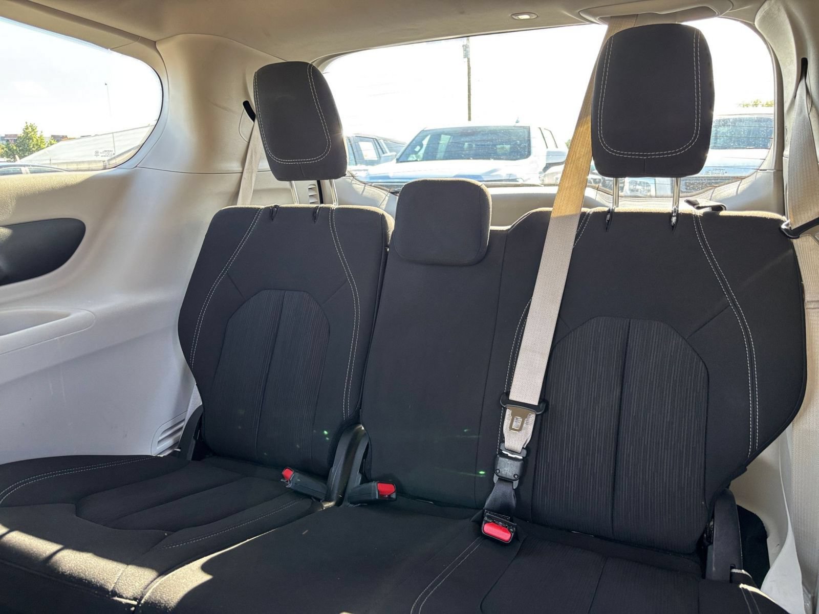 Thumbnail: 2024 Chrysler Voyager - 30