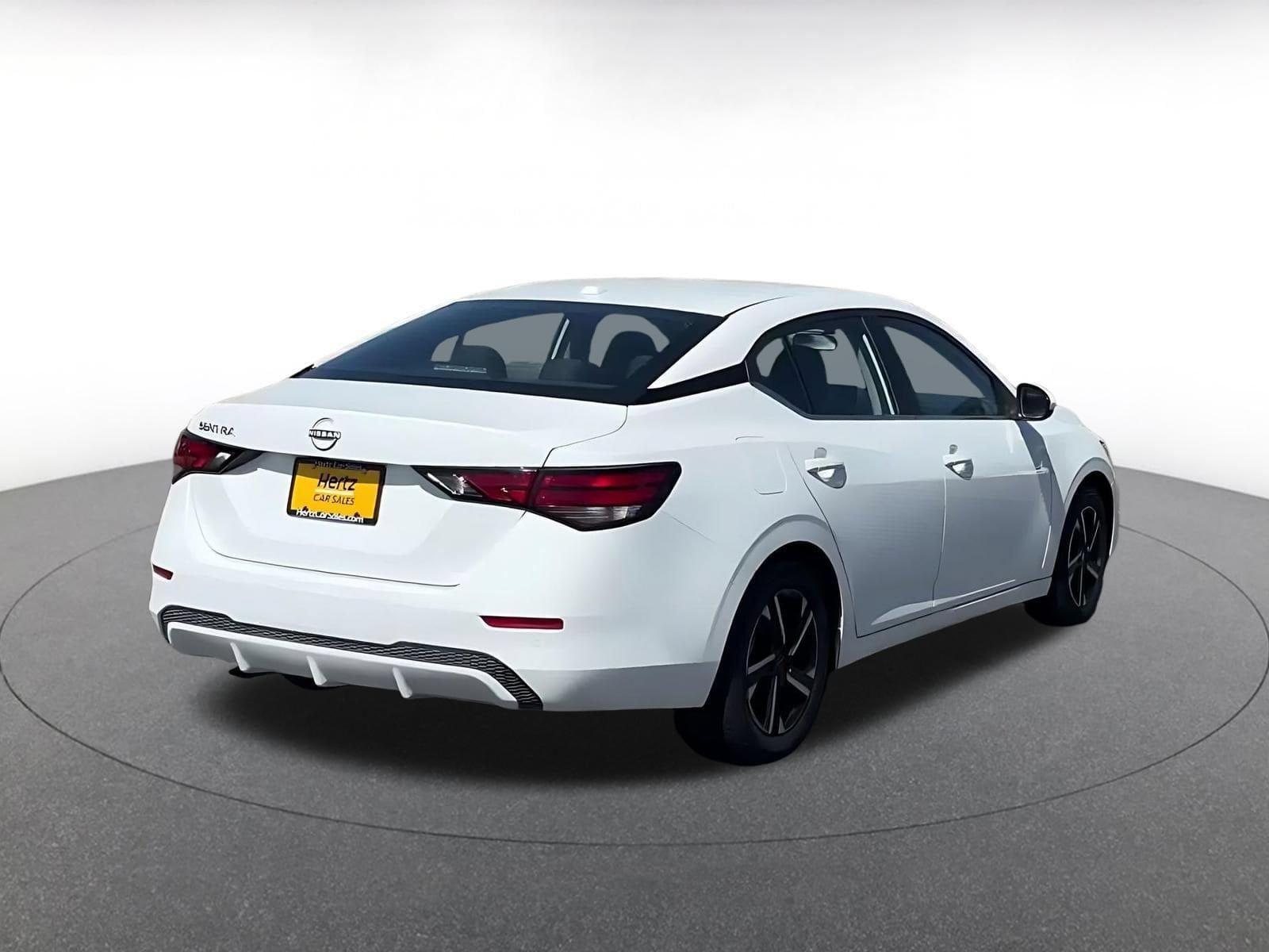 Thumbnail: 2025 Nissan Sentra - 14
