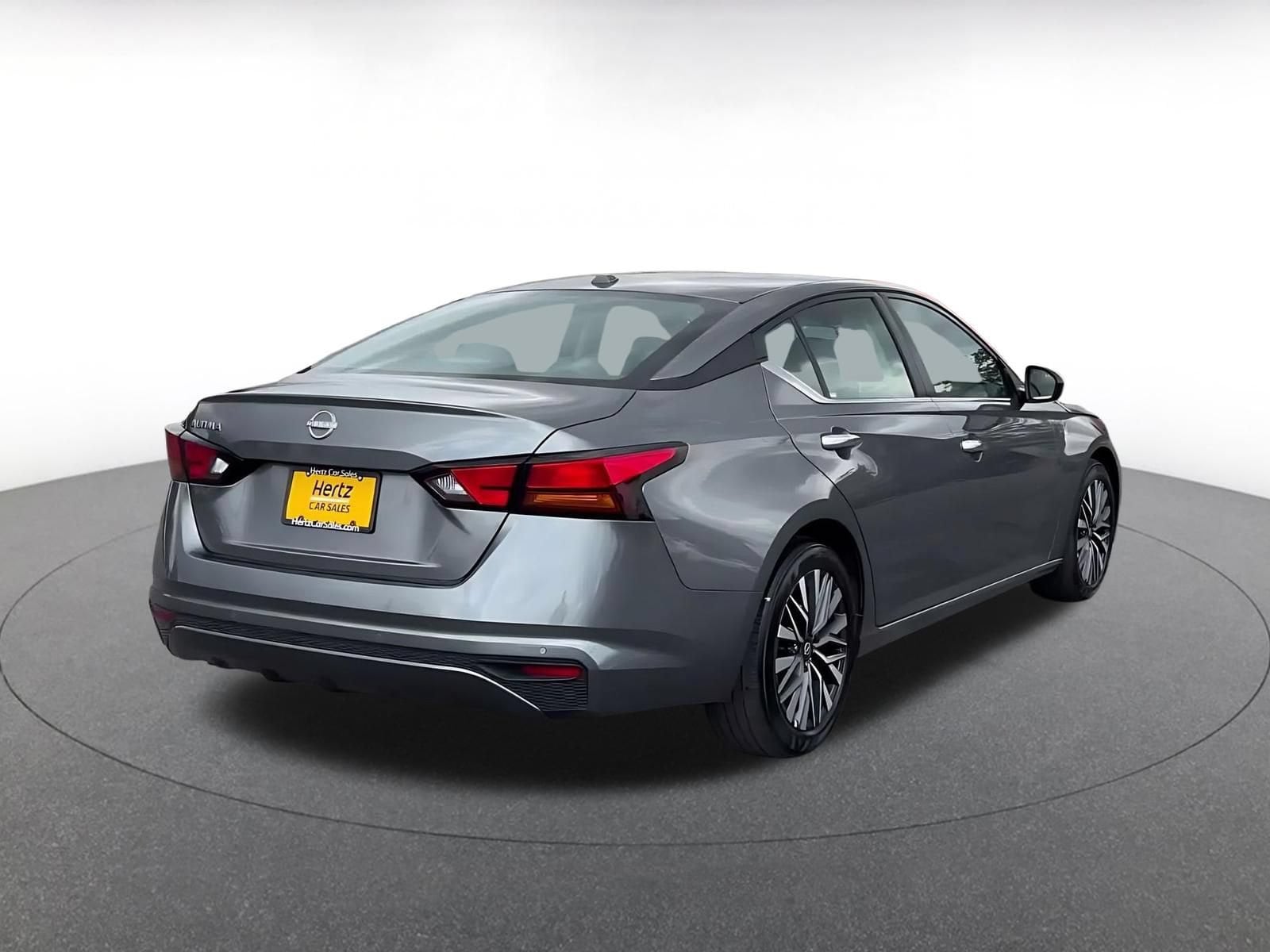 Thumbnail: 2025 Nissan Altima - 13