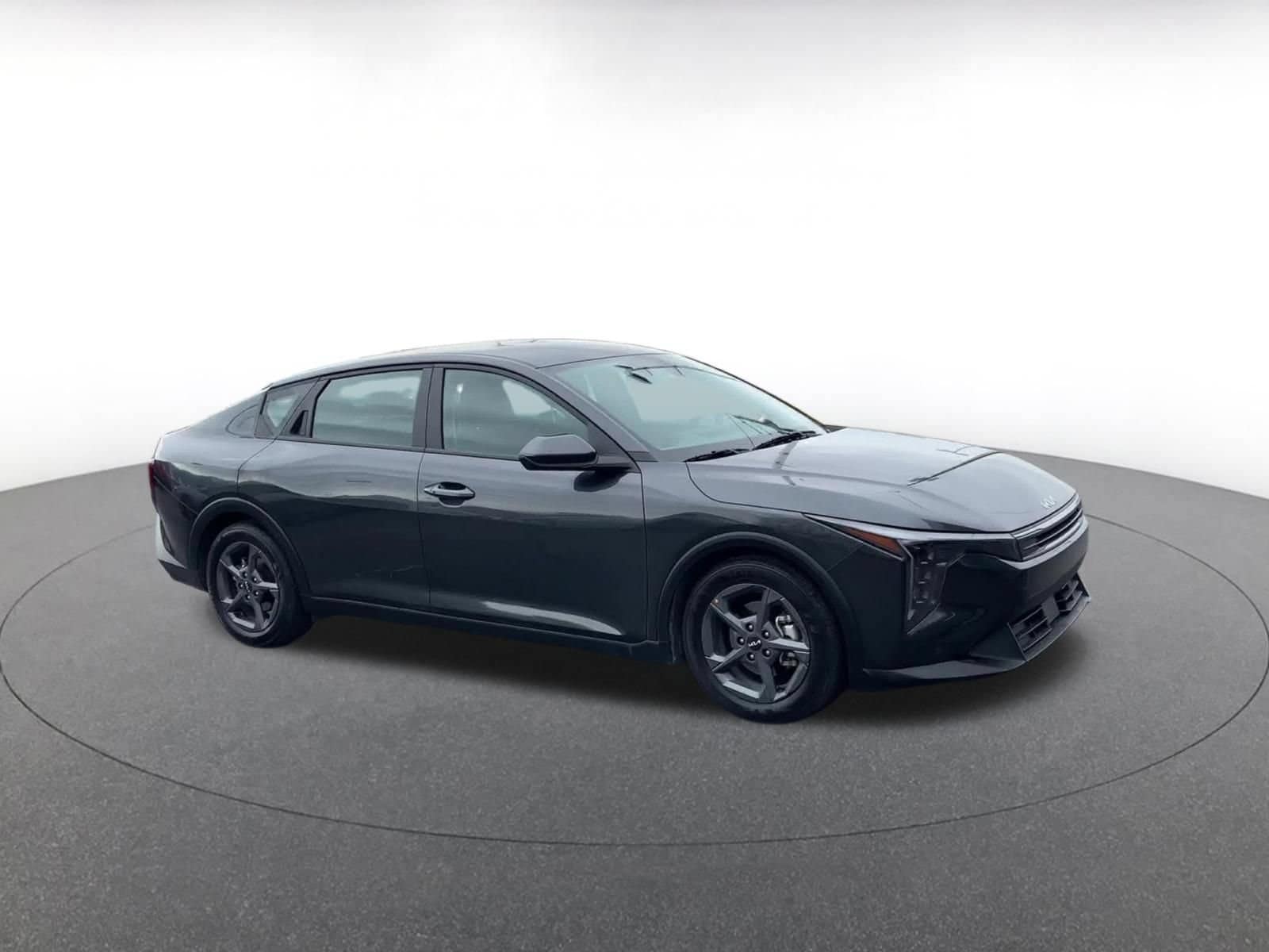 Thumbnail: 2025 Kia K4 - 2