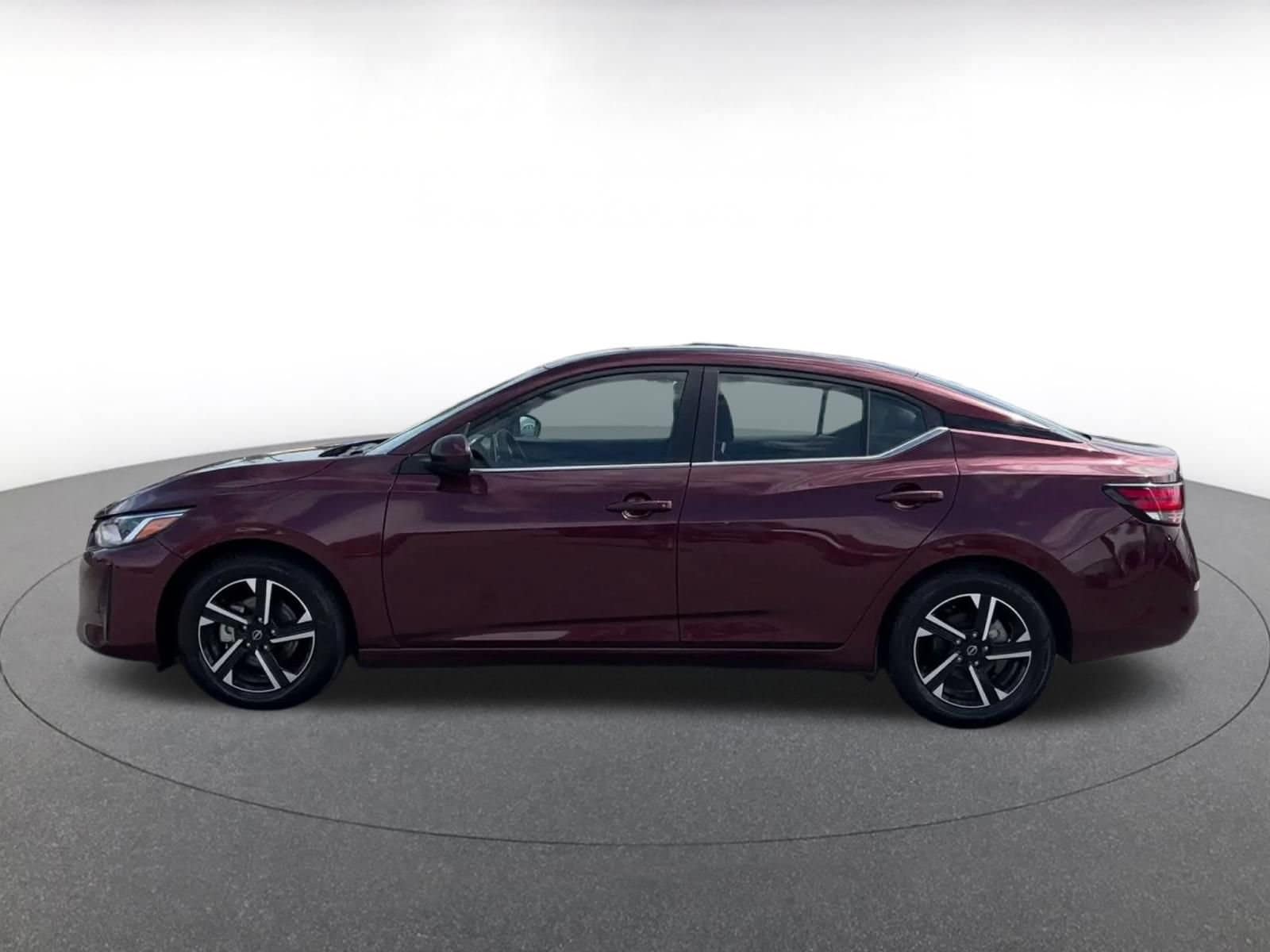 Thumbnail: 2025 Nissan Sentra - 8