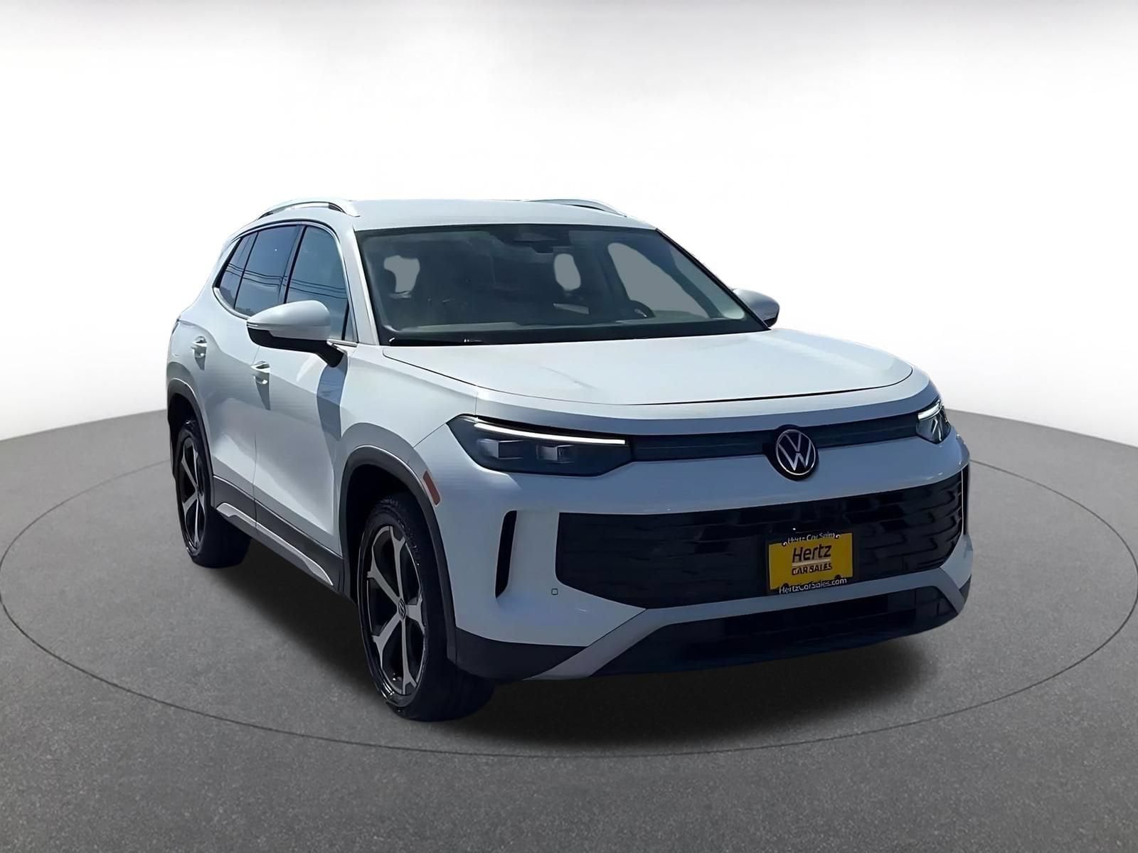 Thumbnail: 2026 Volkswagen Tiguan - 3
