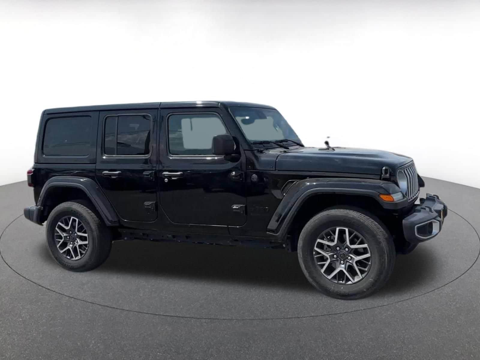 Thumbnail: 2025 Jeep Wrangler - 15