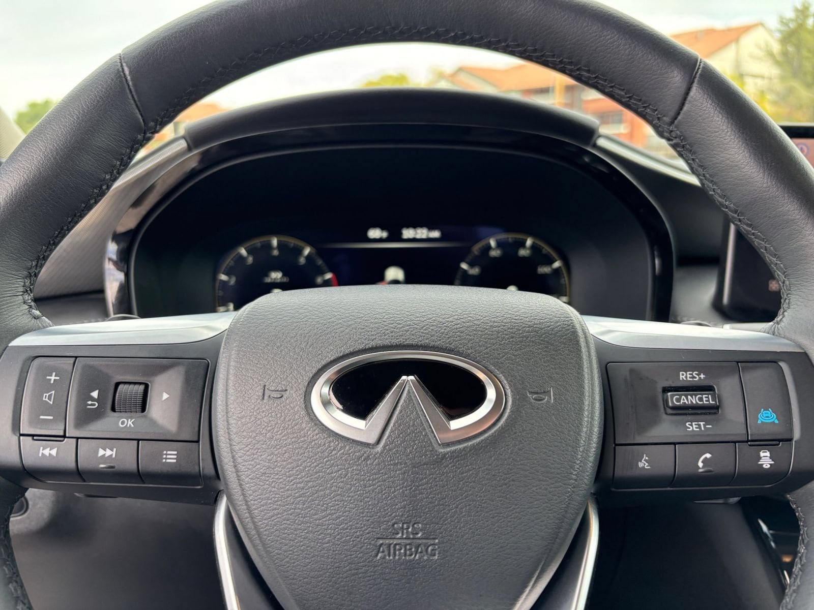 Thumbnail: 2026 INFINITI QX60 - 29