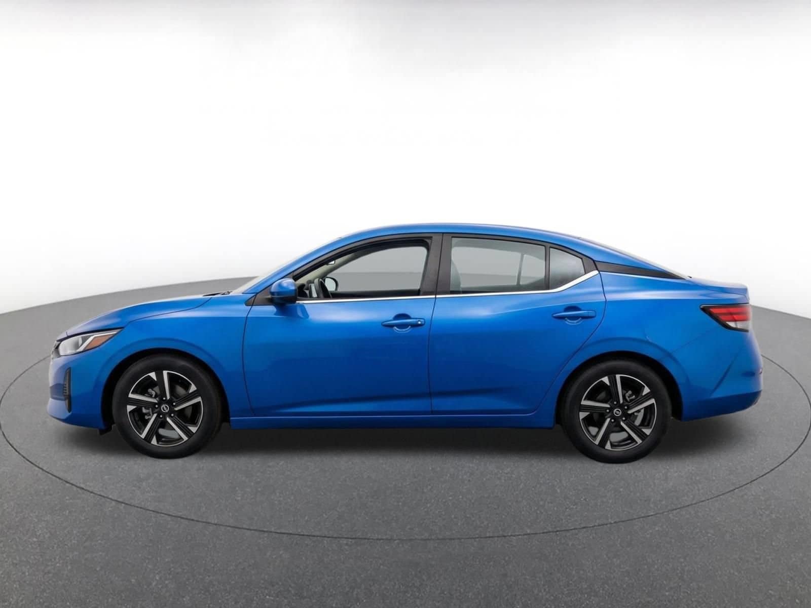 Thumbnail: 2025 Nissan Sentra - 4