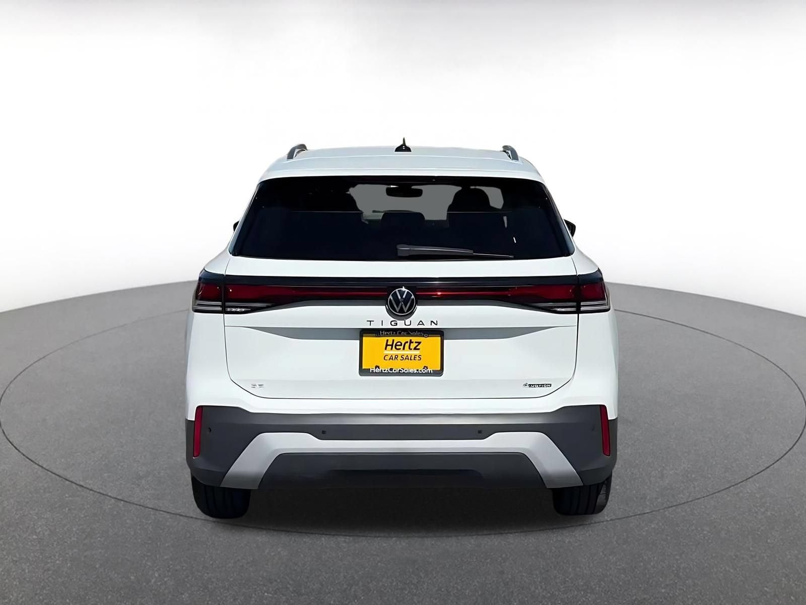 Thumbnail: 2026 Volkswagen Tiguan - 12