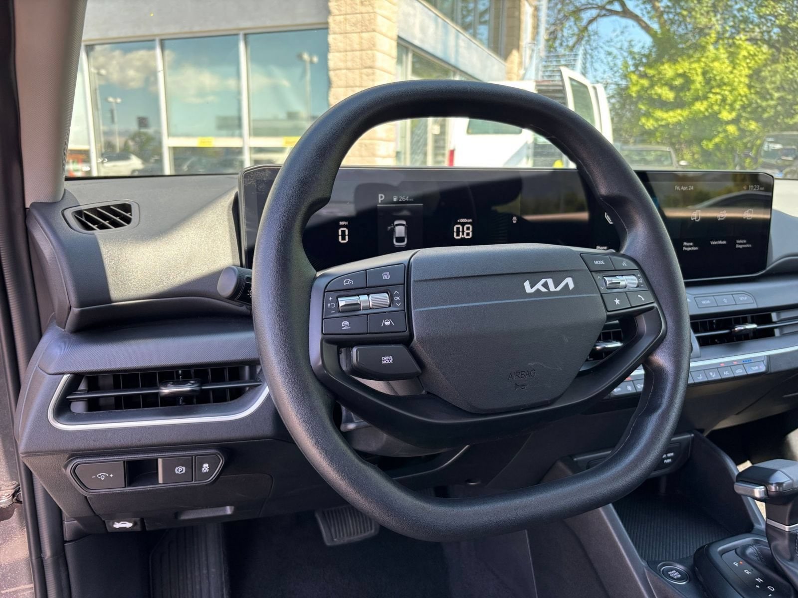 Thumbnail: 2025 Kia K4 - 32