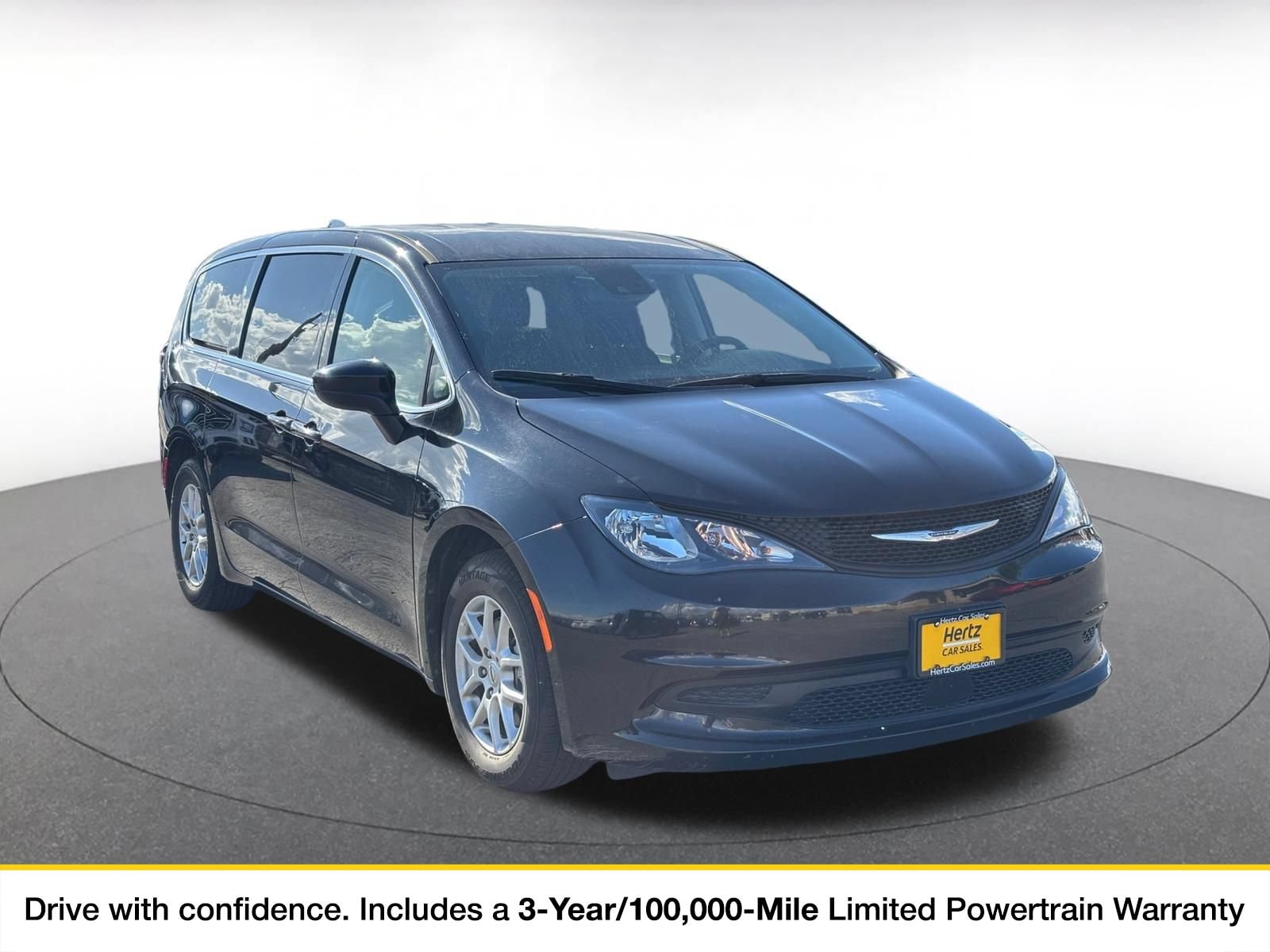 2024 Chrysler Voyager